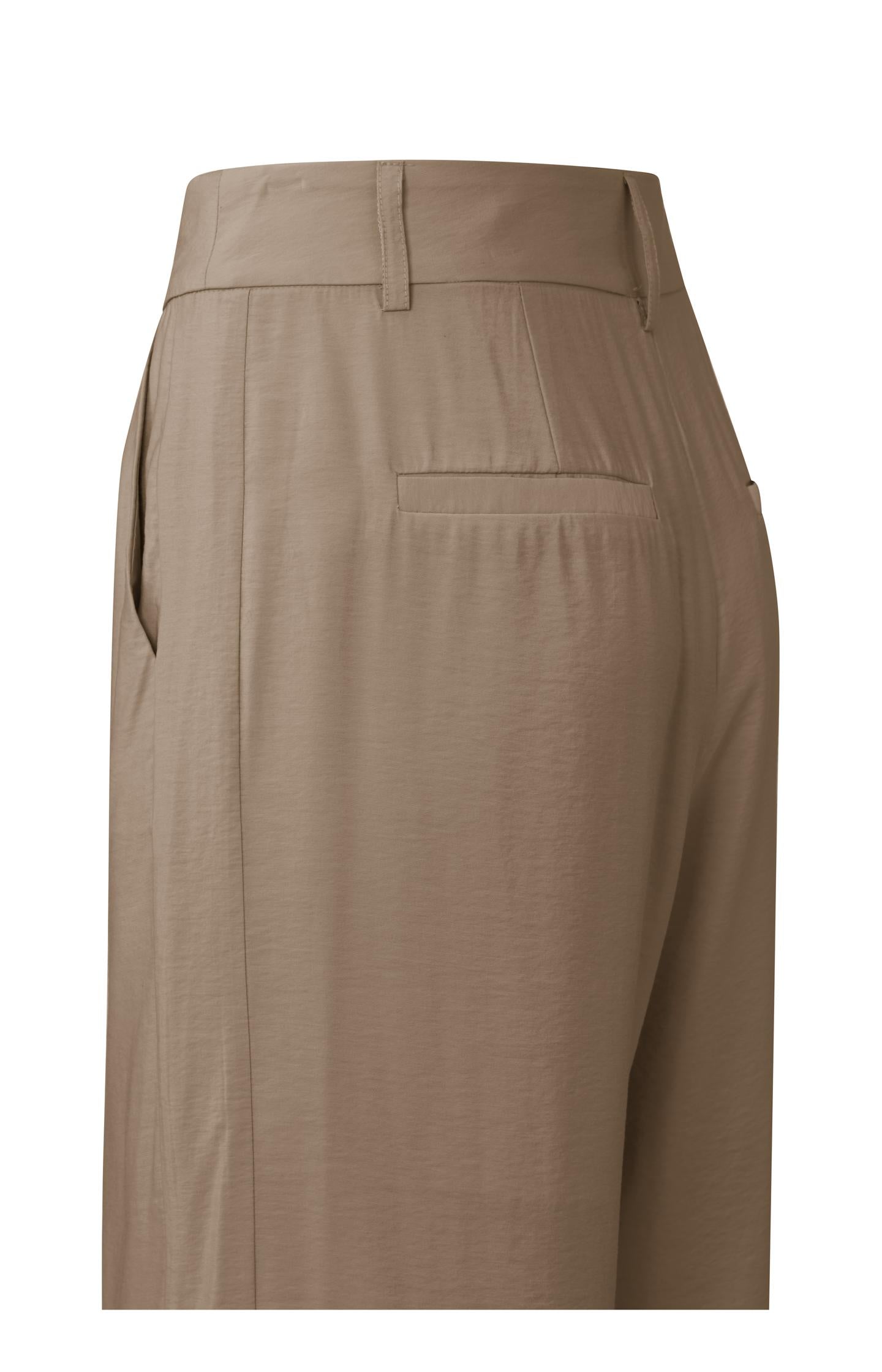 Wide leg pantolon with high waist, side pocket and zip fly