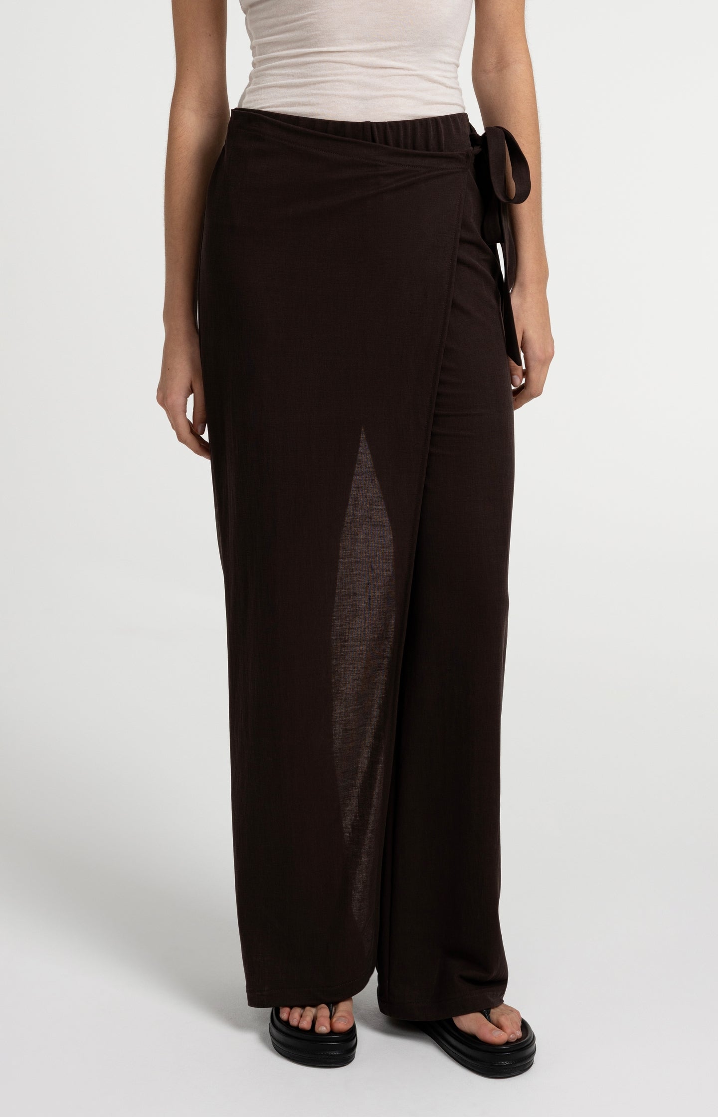 Wide-leg trousers with wrap detail - Type: video