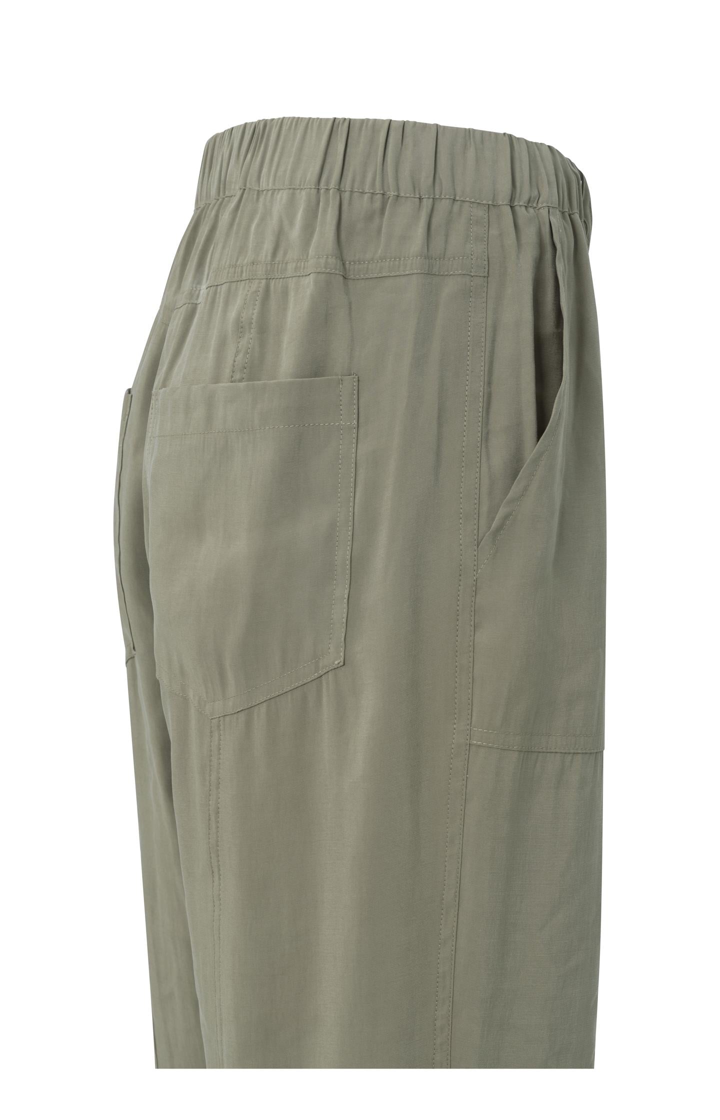 Woven cargo trousers with elastic waist, pockets and slits