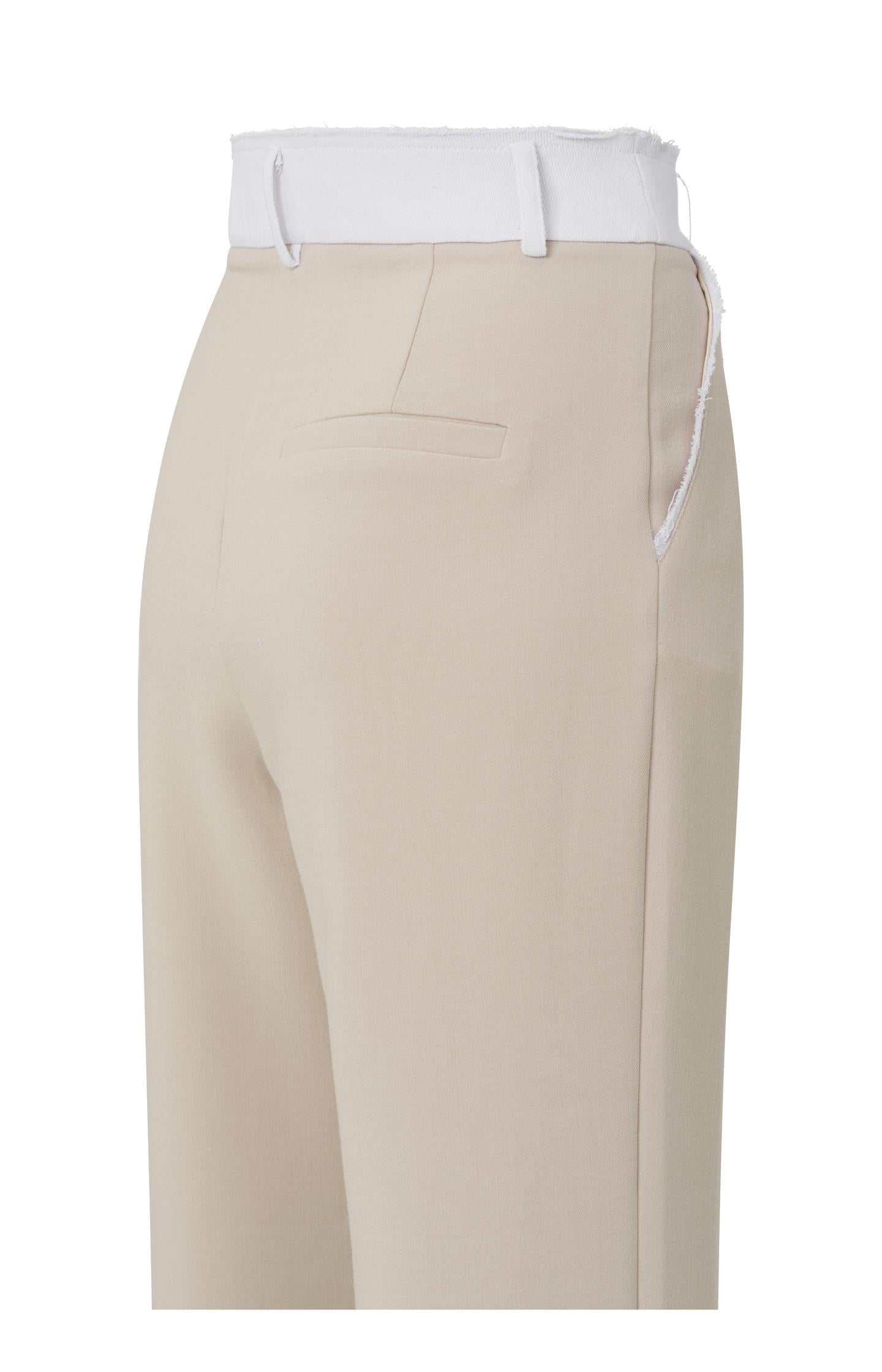 Woven flared trousers with high waist and side pockets