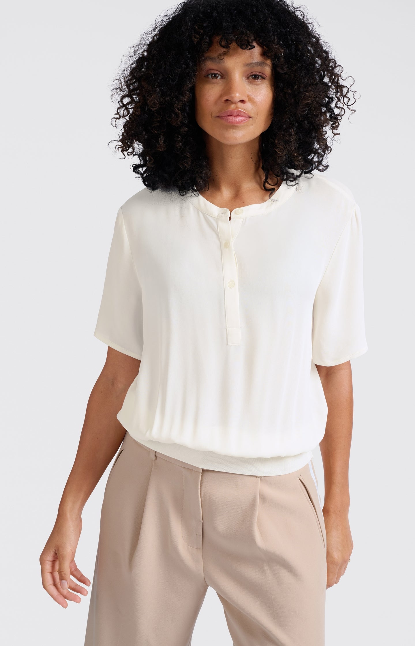 Woven polo with ribbed waistband