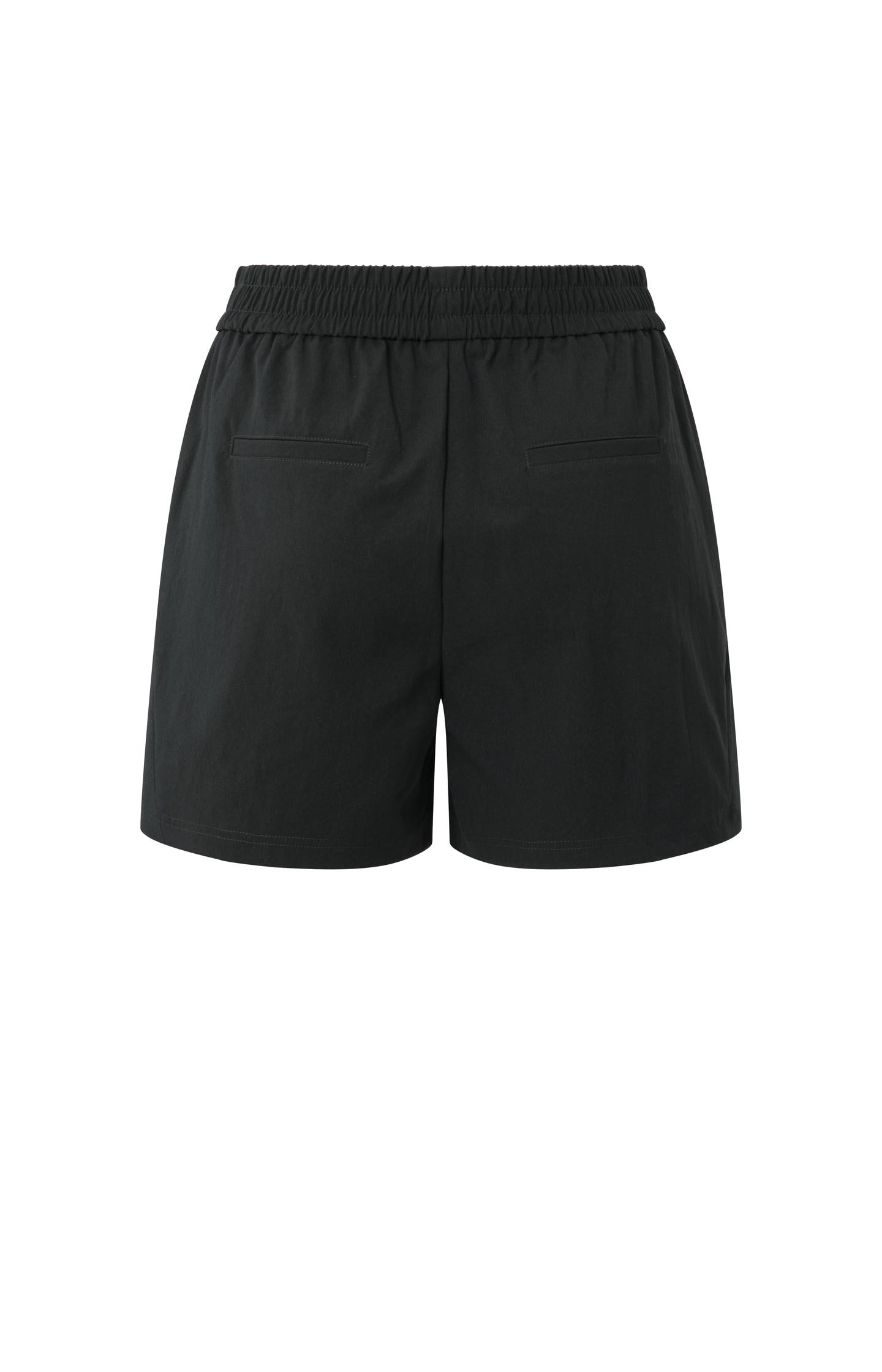 Woven shorts with elastic waistband and zipper pockets