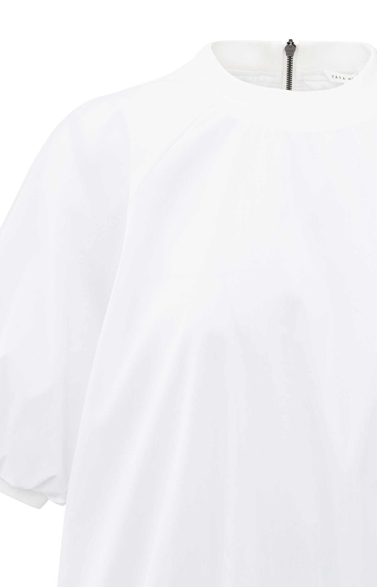 Woven T-shirt with puff sleeves