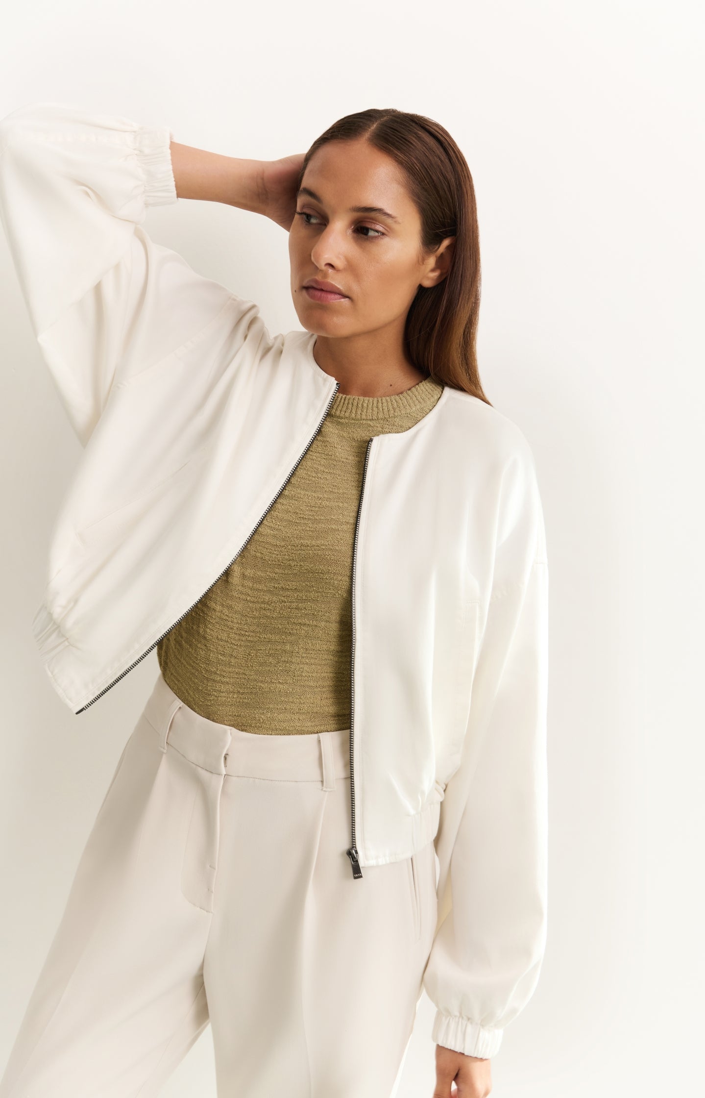 Woven trousers with stripe