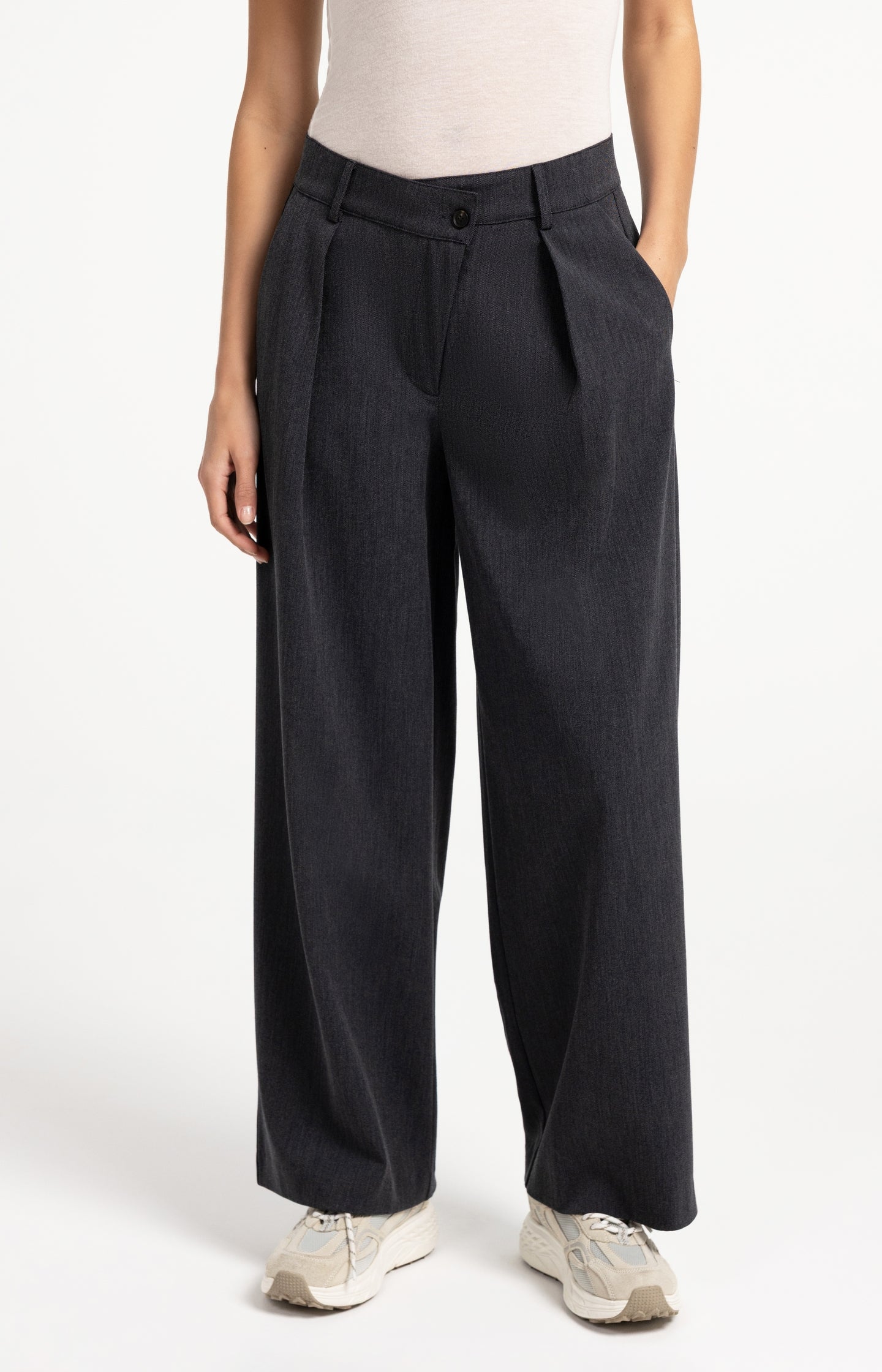 Woven trousers with wide legs and asymmetrical closure