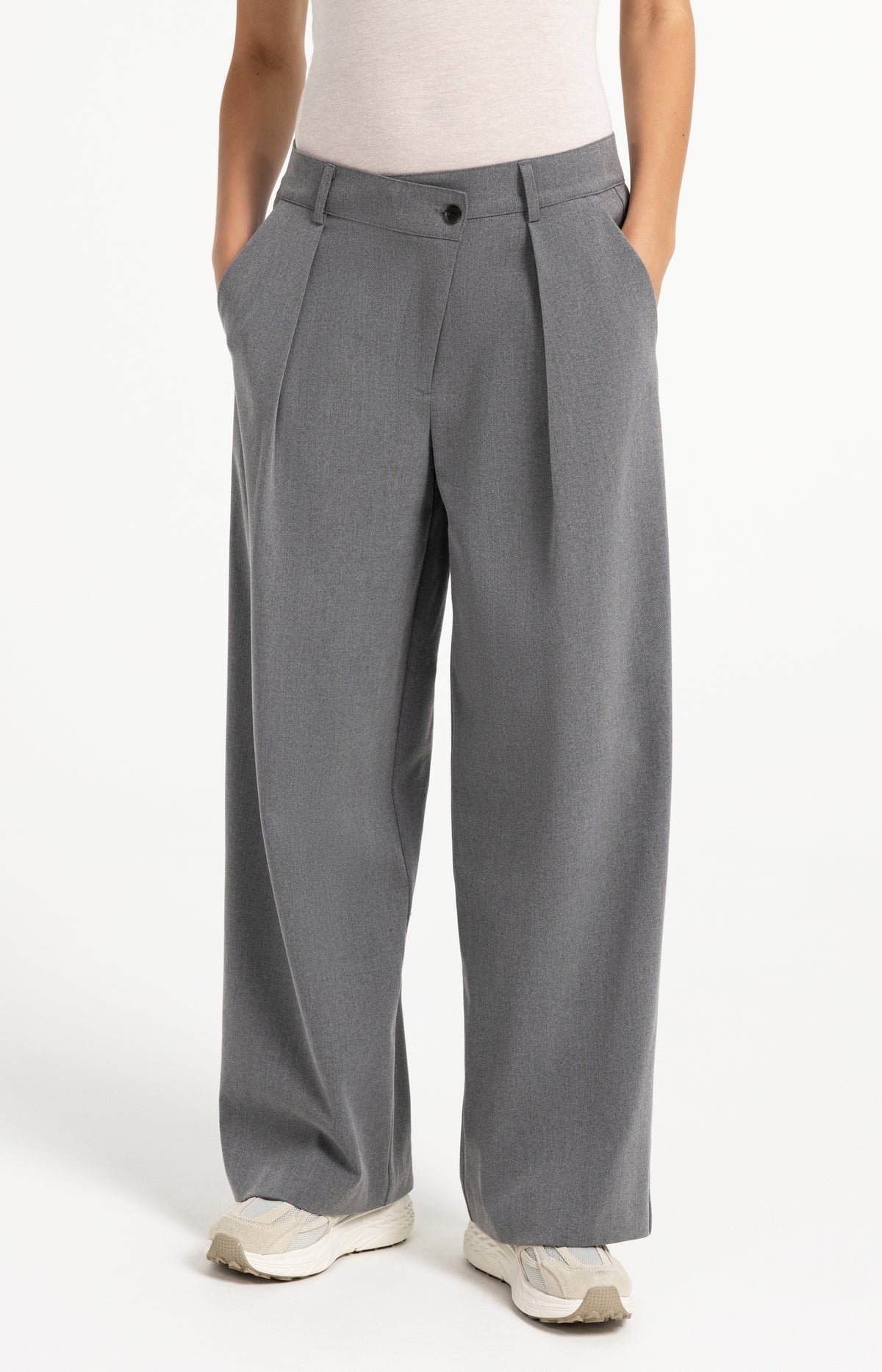 Woven trousers with wide legs and asymmetrical closure