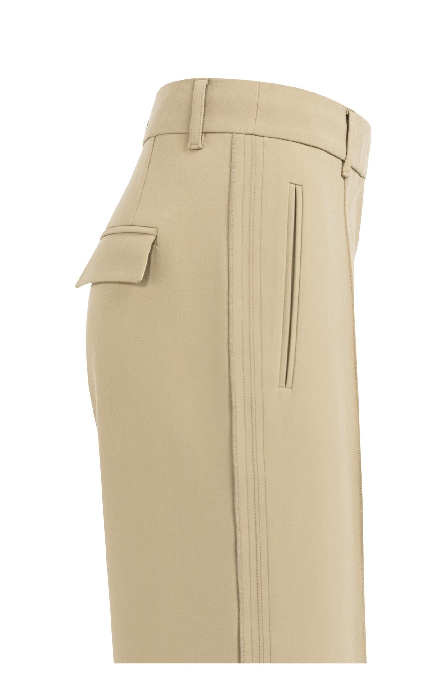Woven trousers with wide legs and stitched details - Brown