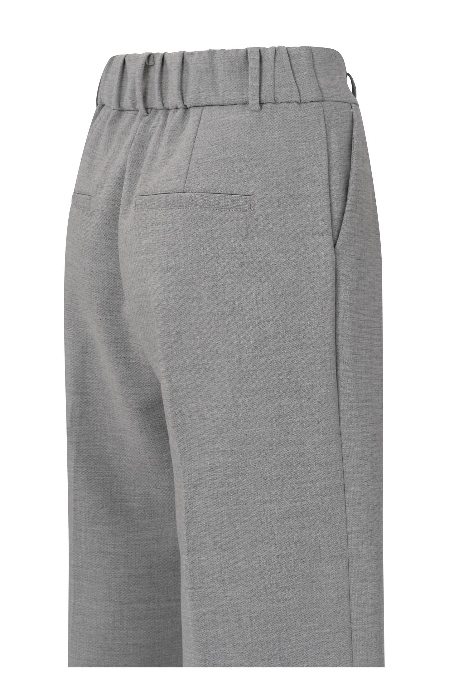 Woven trousers with wide legs, pockets and pleat details