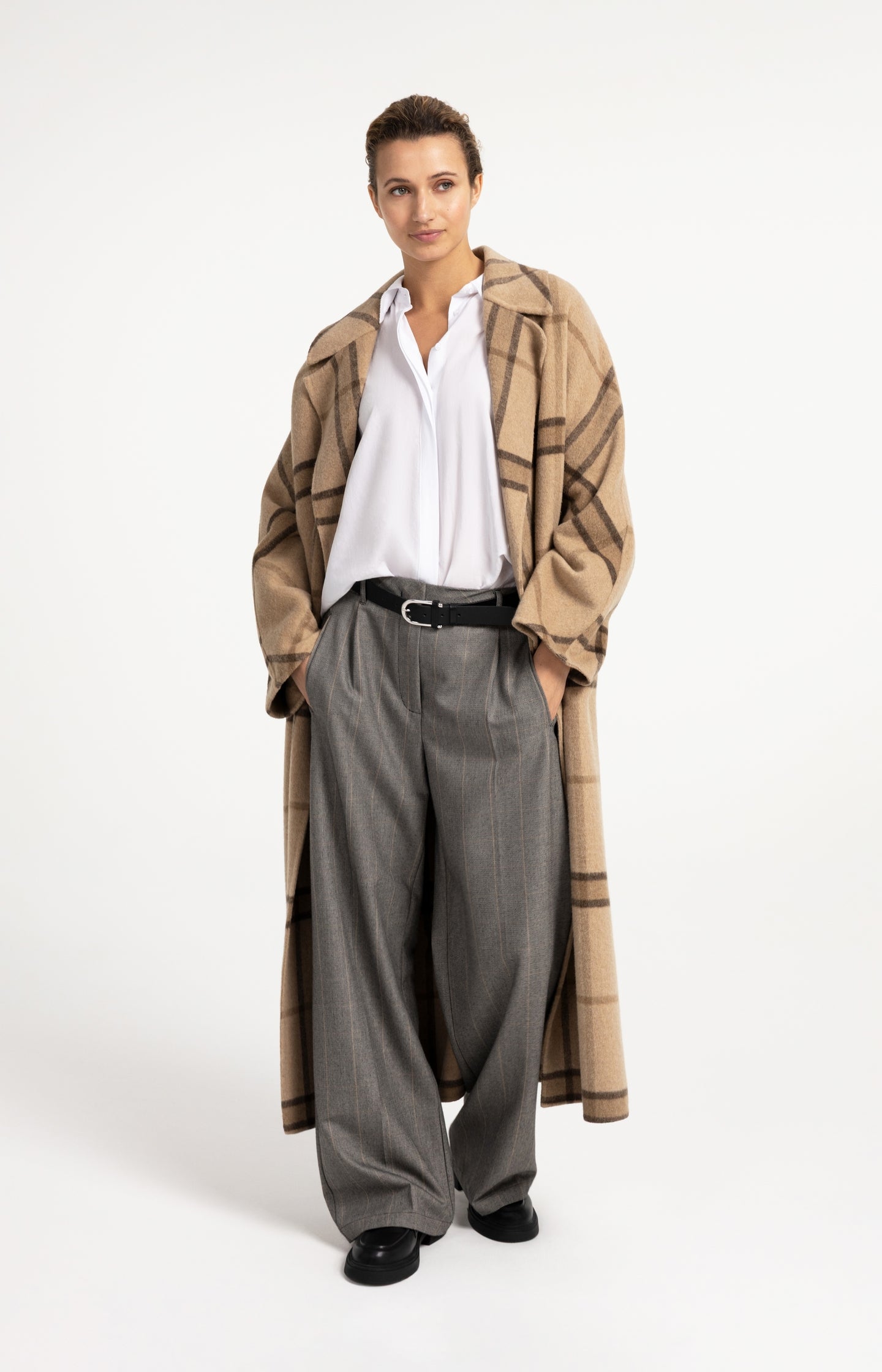 Woven wide leg check trousers with pleat details