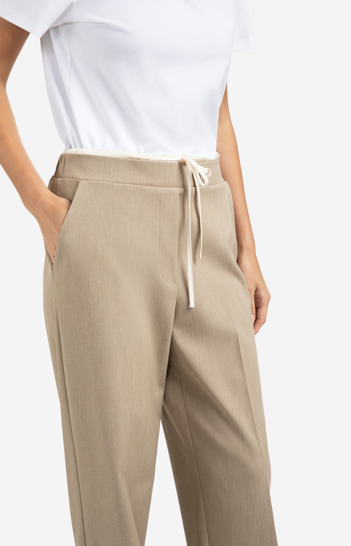 Woven wide leg trousers with contrast waistband