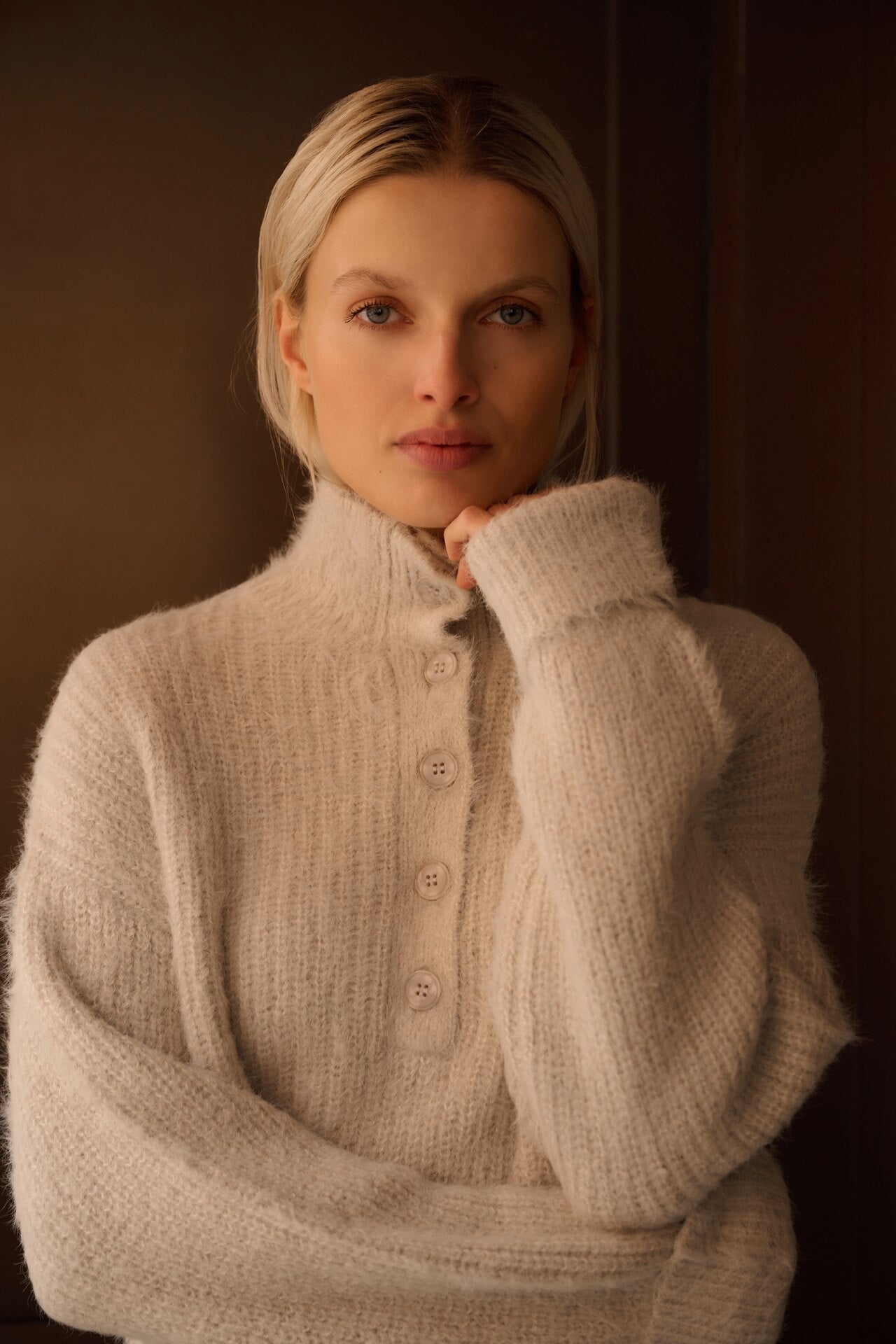 How to style grey clothing: embrace versatility