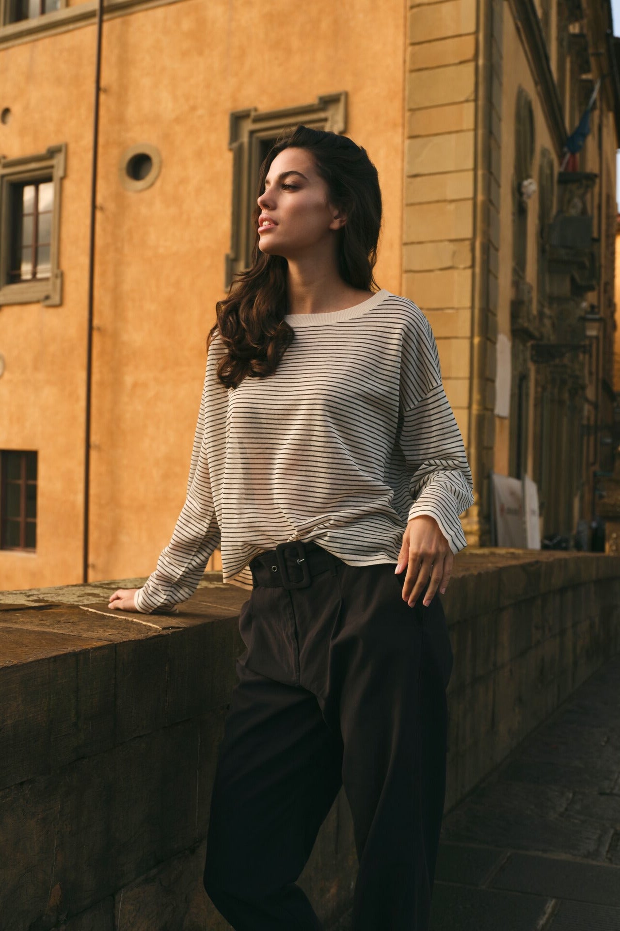 How to combine black clothing: outfits & colour tips