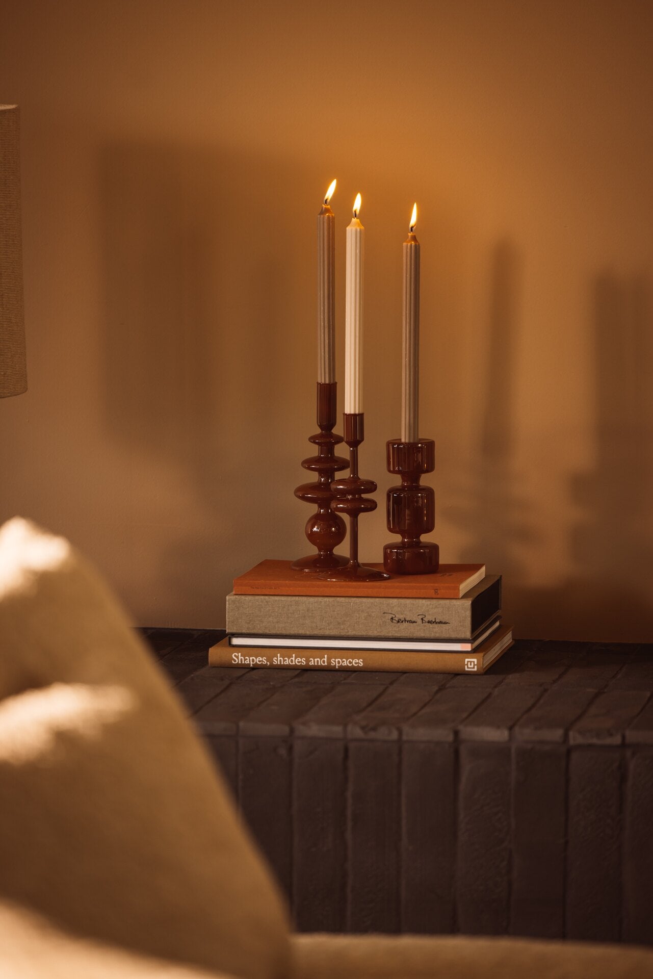Glossy glass candle holder - large