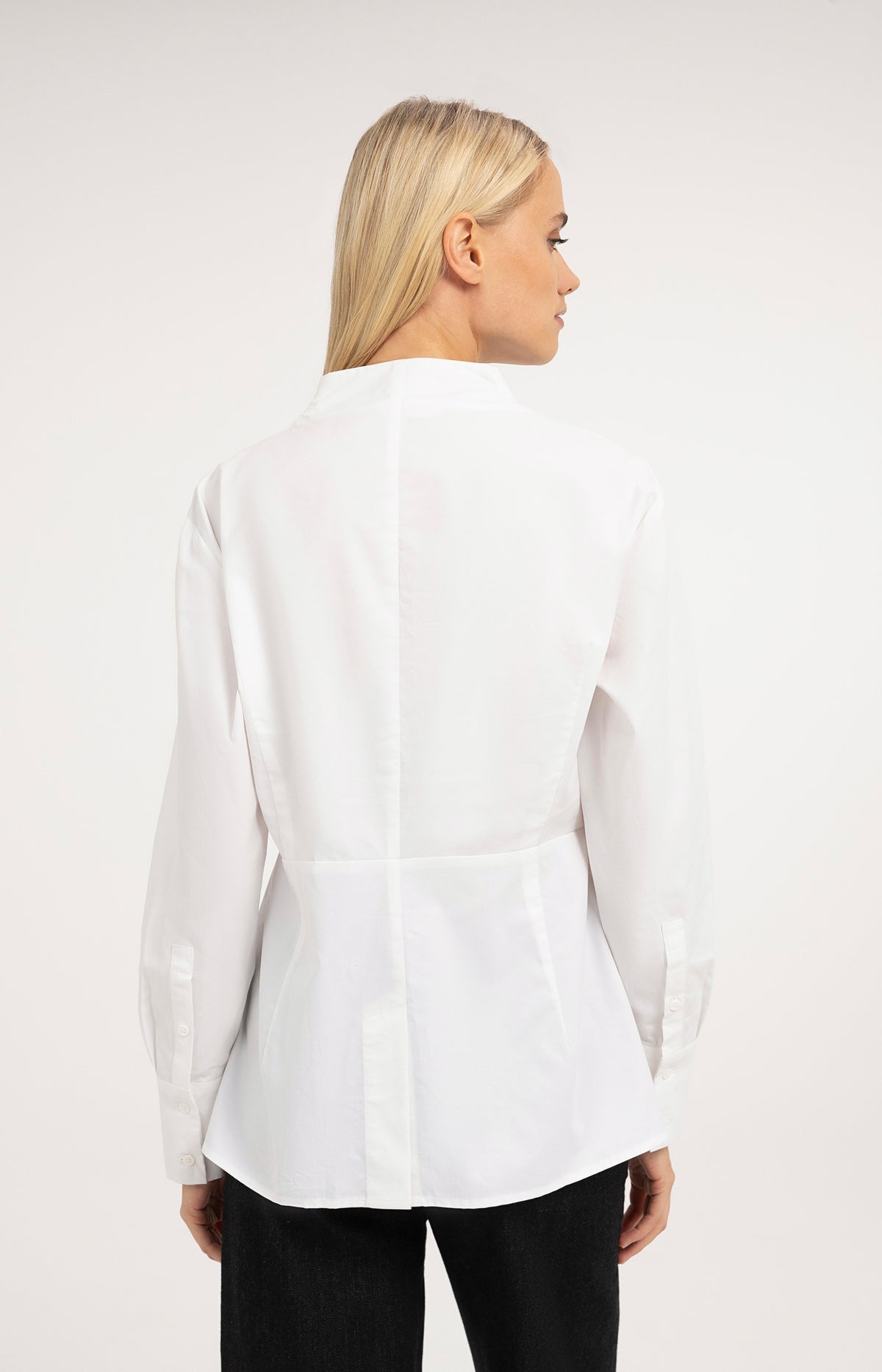 A-line blouse with stand collar - White