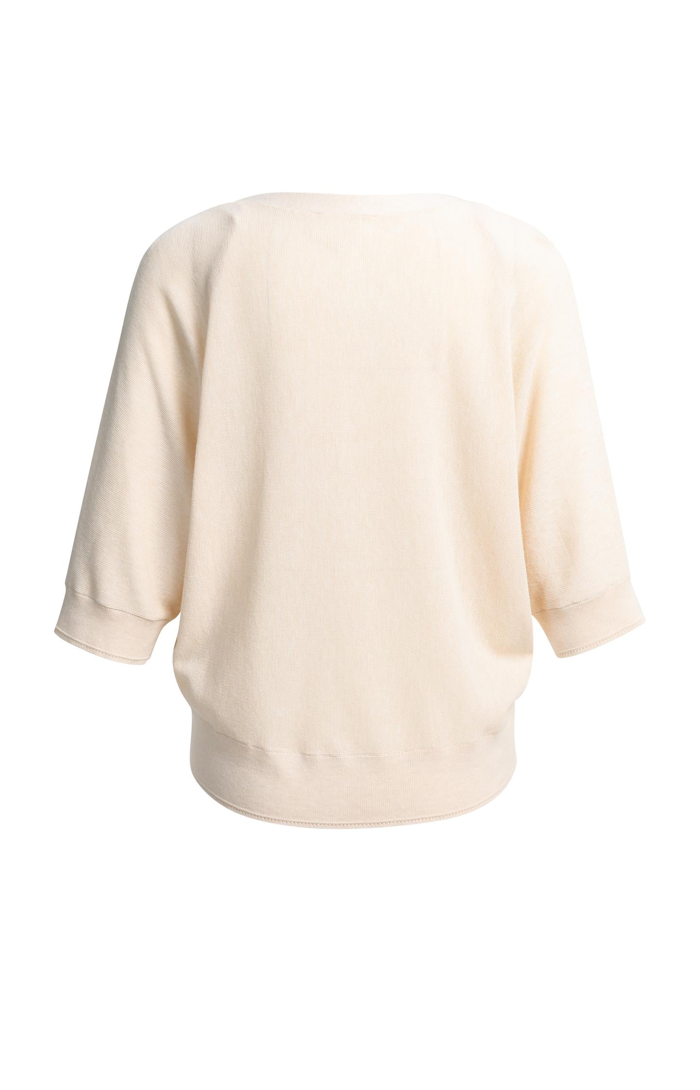 Batwing cardigan with short sleeves and button closure