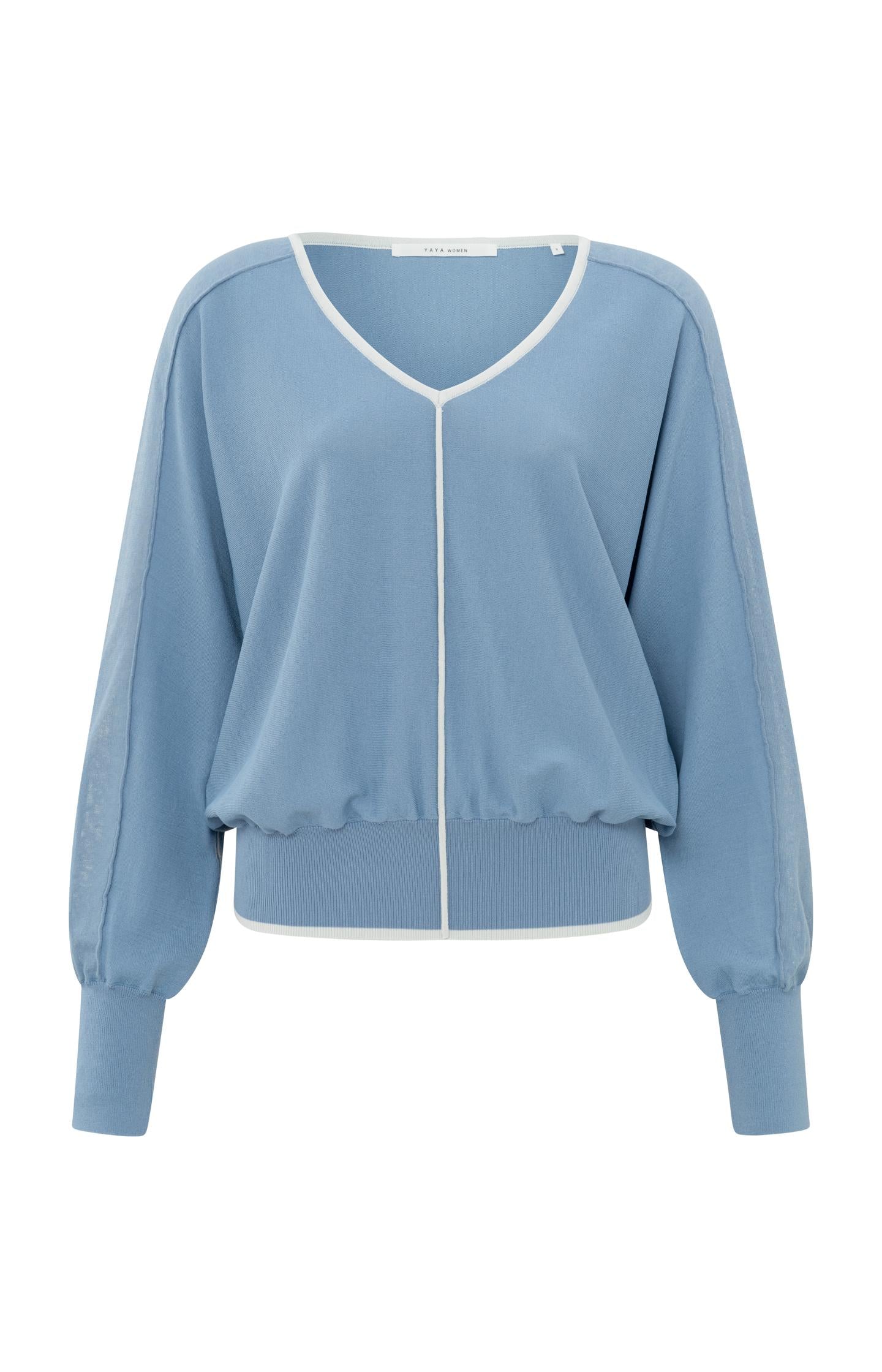 Batwing sweater with V-neck, long sleeves and seam details - Type: product