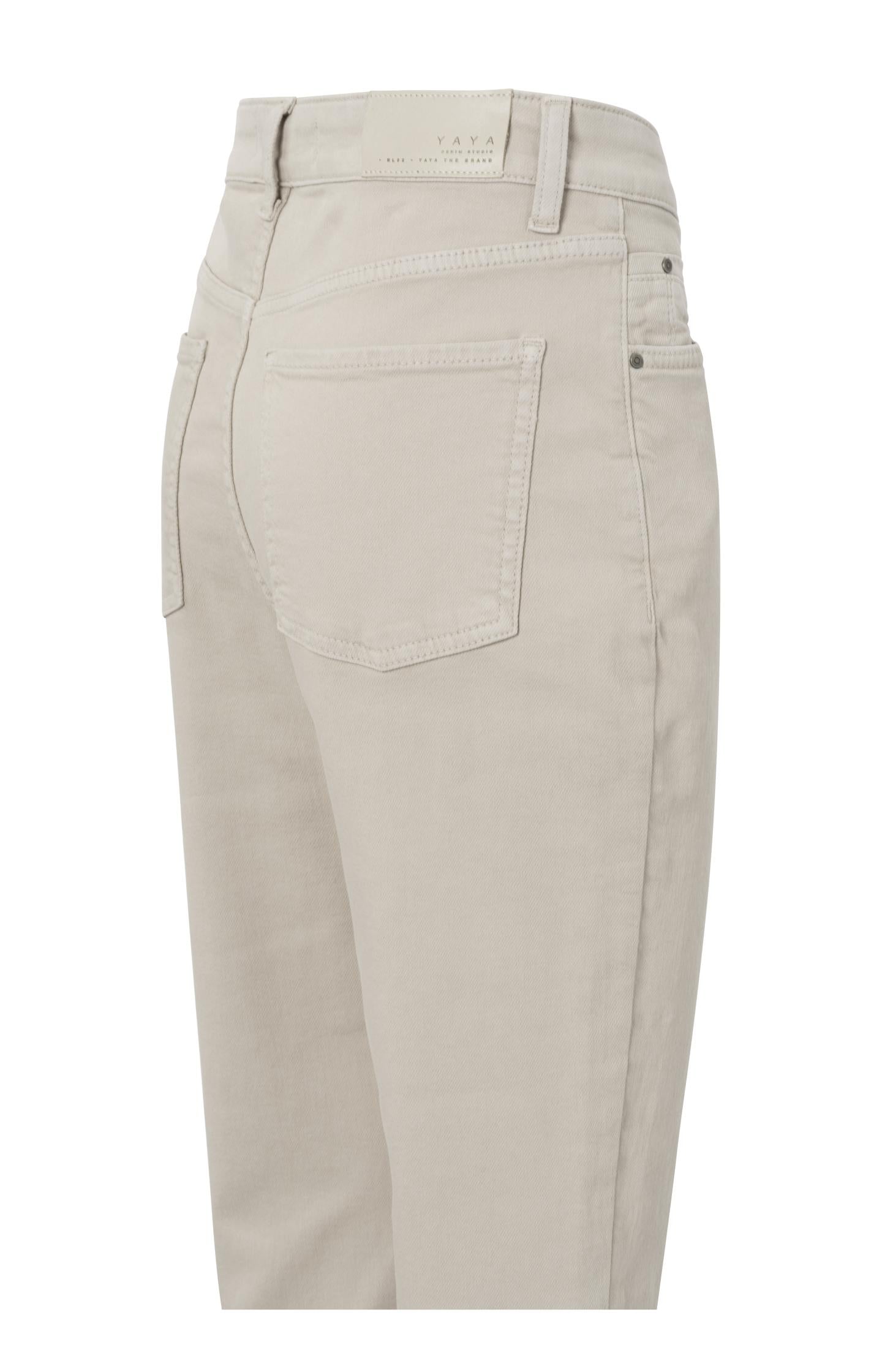 Beige denim pants with straight legs, belt loops and pockets