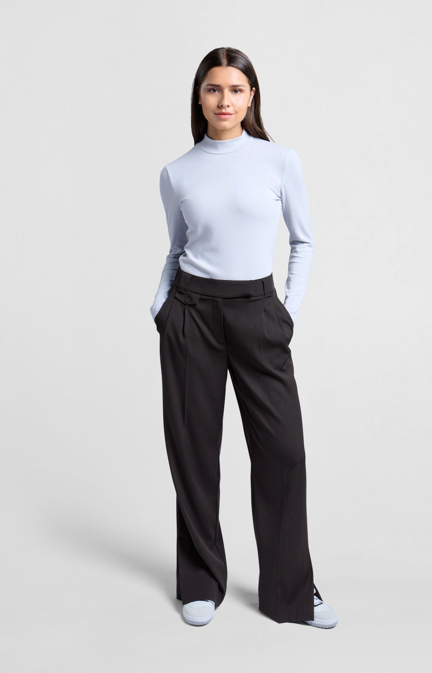 Black pants with high waist and wide legs with slit