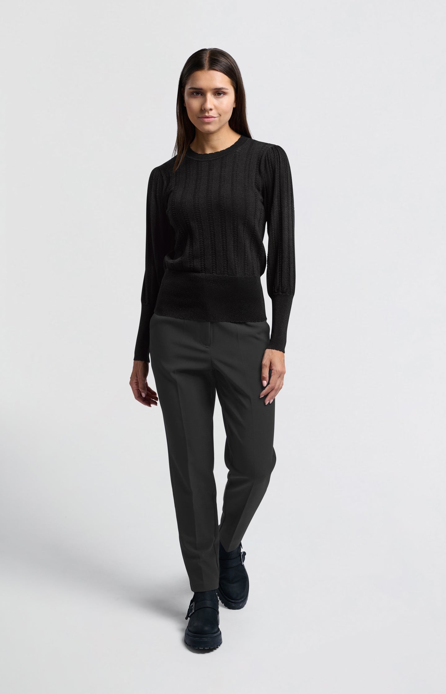 Black trousers with high waist and straight legs - Type: lookbook