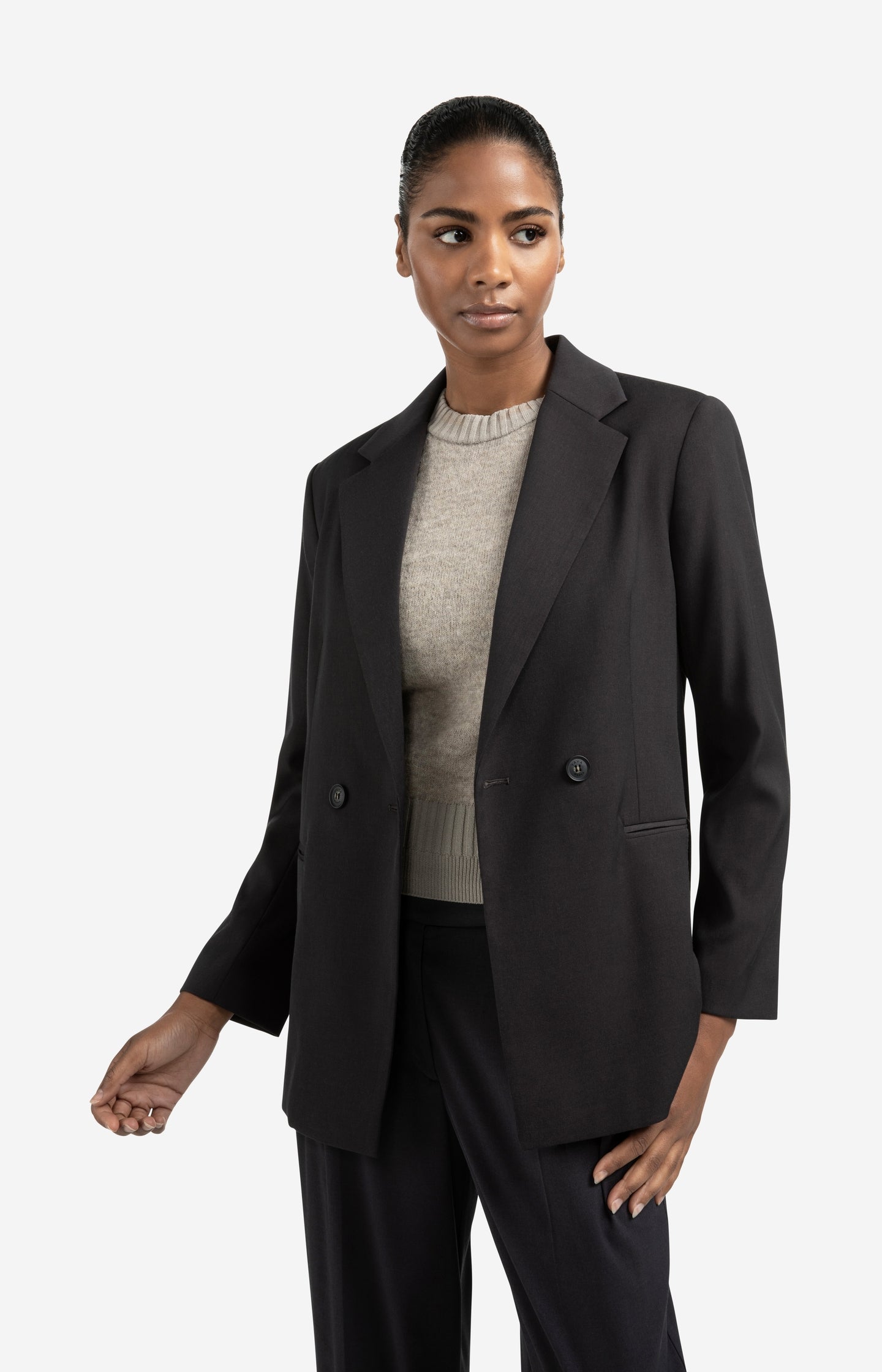 Blazer with belt and double-breasted closure