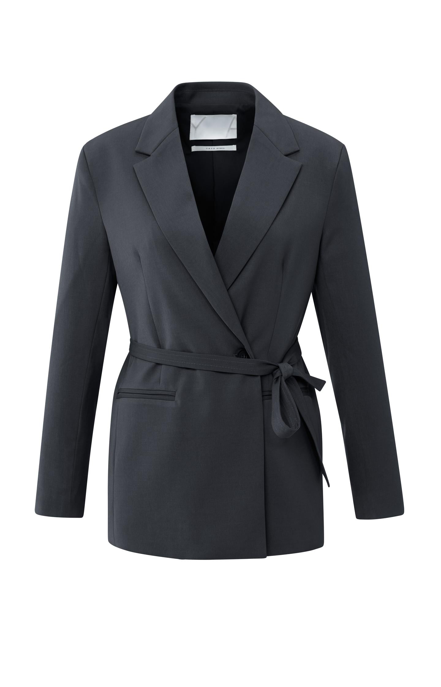 Blazer with belt and double-breasted closure