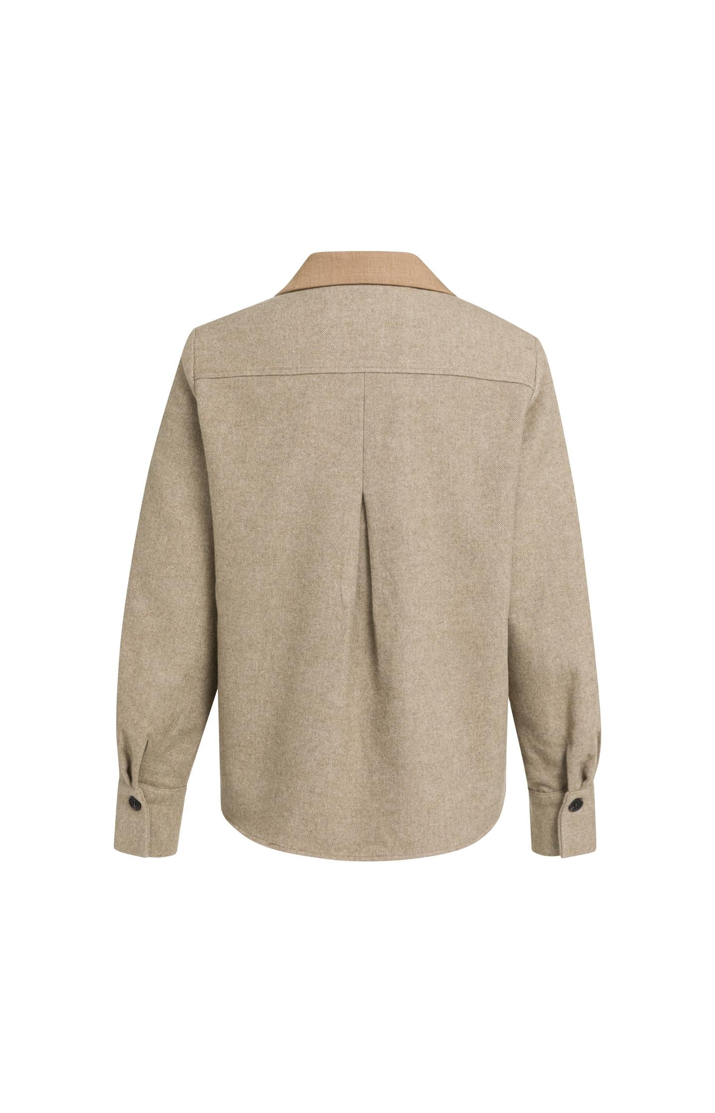Blazer with contrast fabric and loose fit