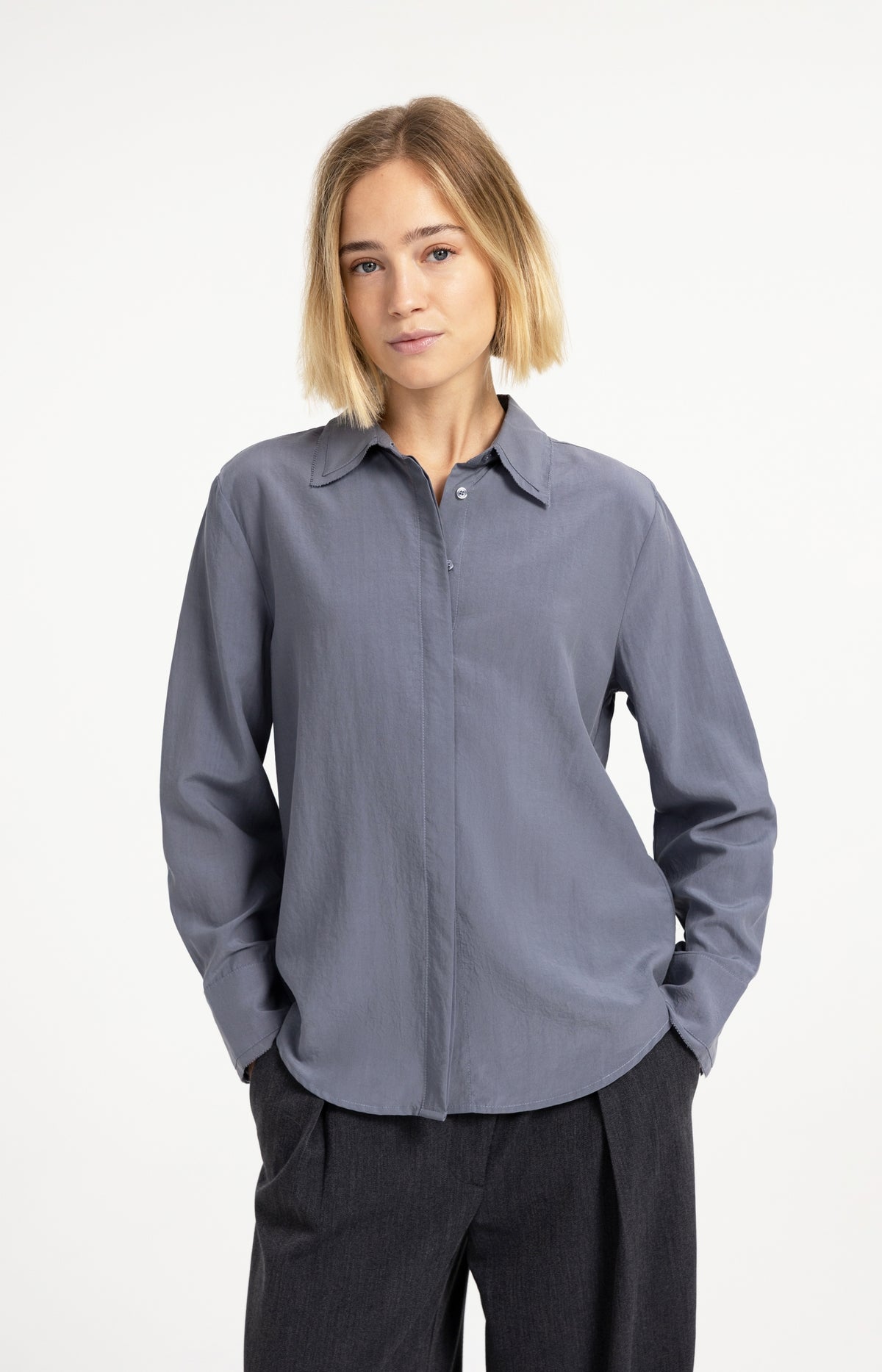 Blouse with collar detail and long sleeves