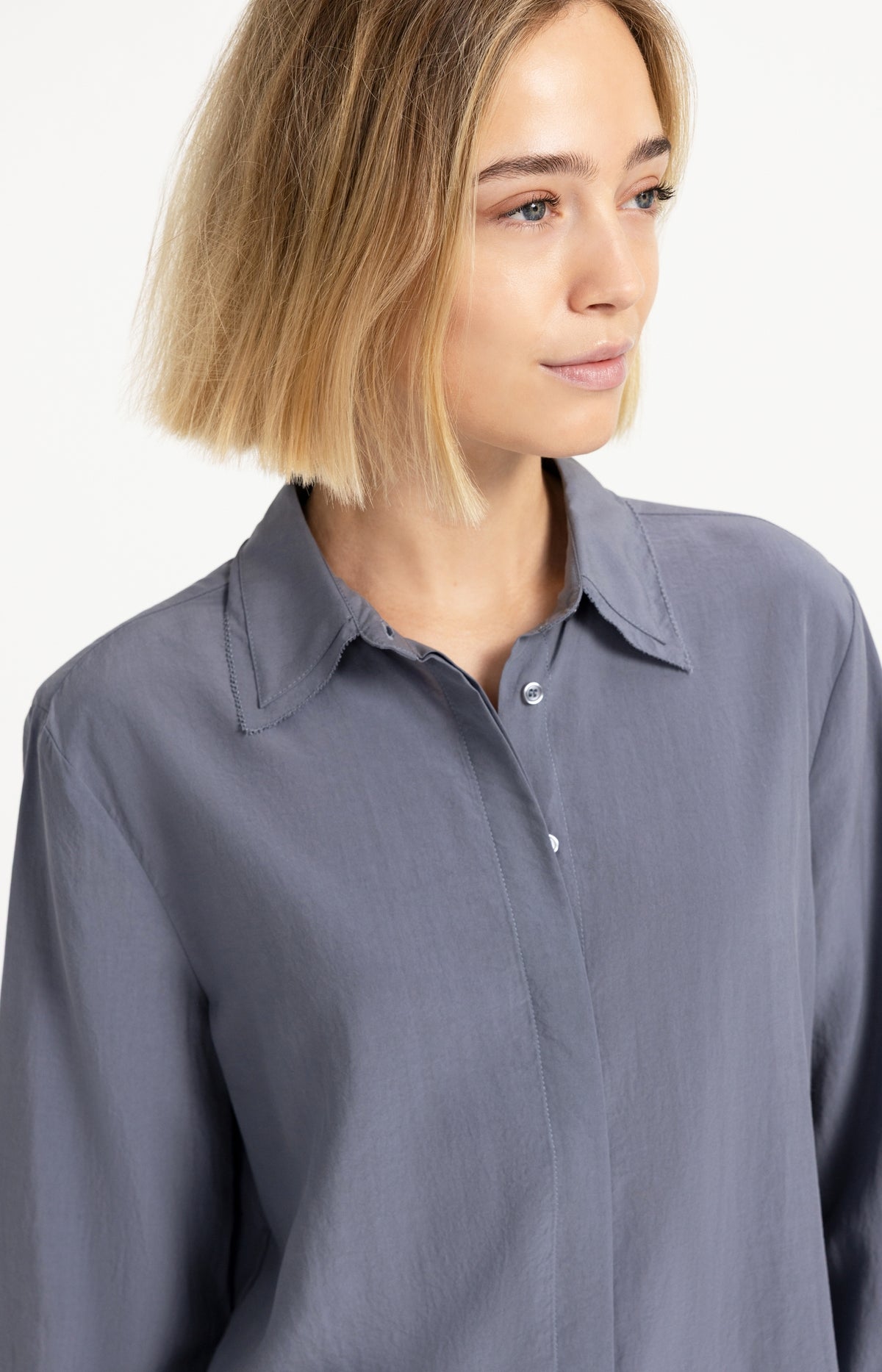 Blouse with collar detail and long sleeves