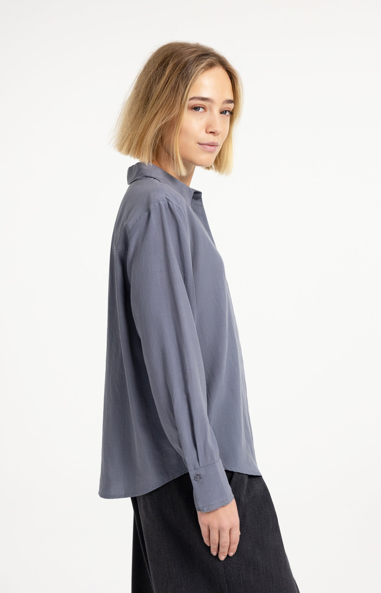 Blouse with collar detail and long sleeves