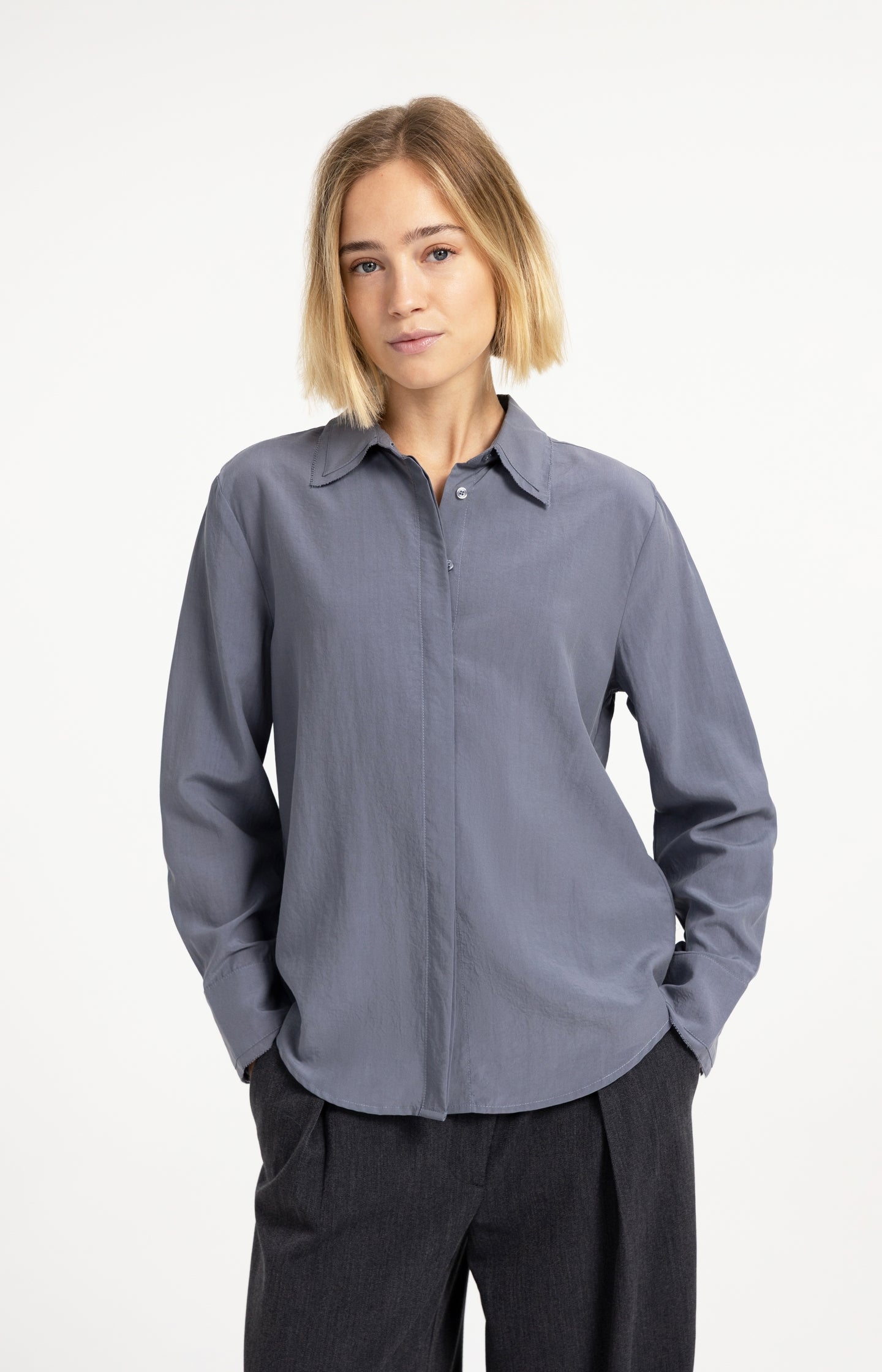 Blouse with collar detail and long sleeves