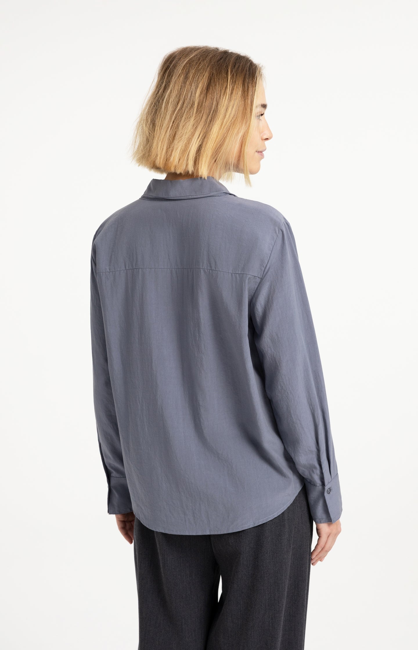 Blouse with collar detail and long sleeves