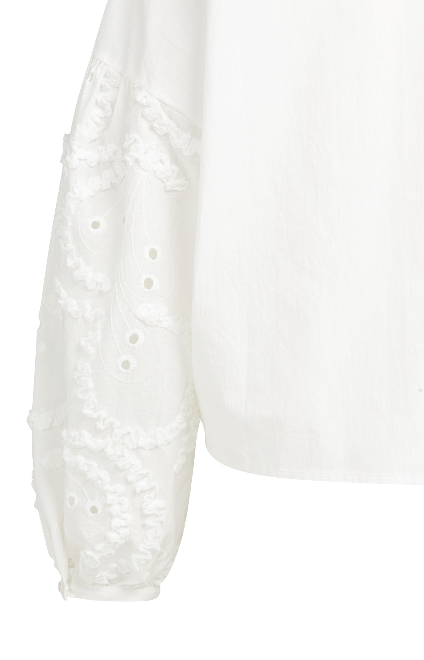 Blouse met geborduurde mouwen en ronde hals
