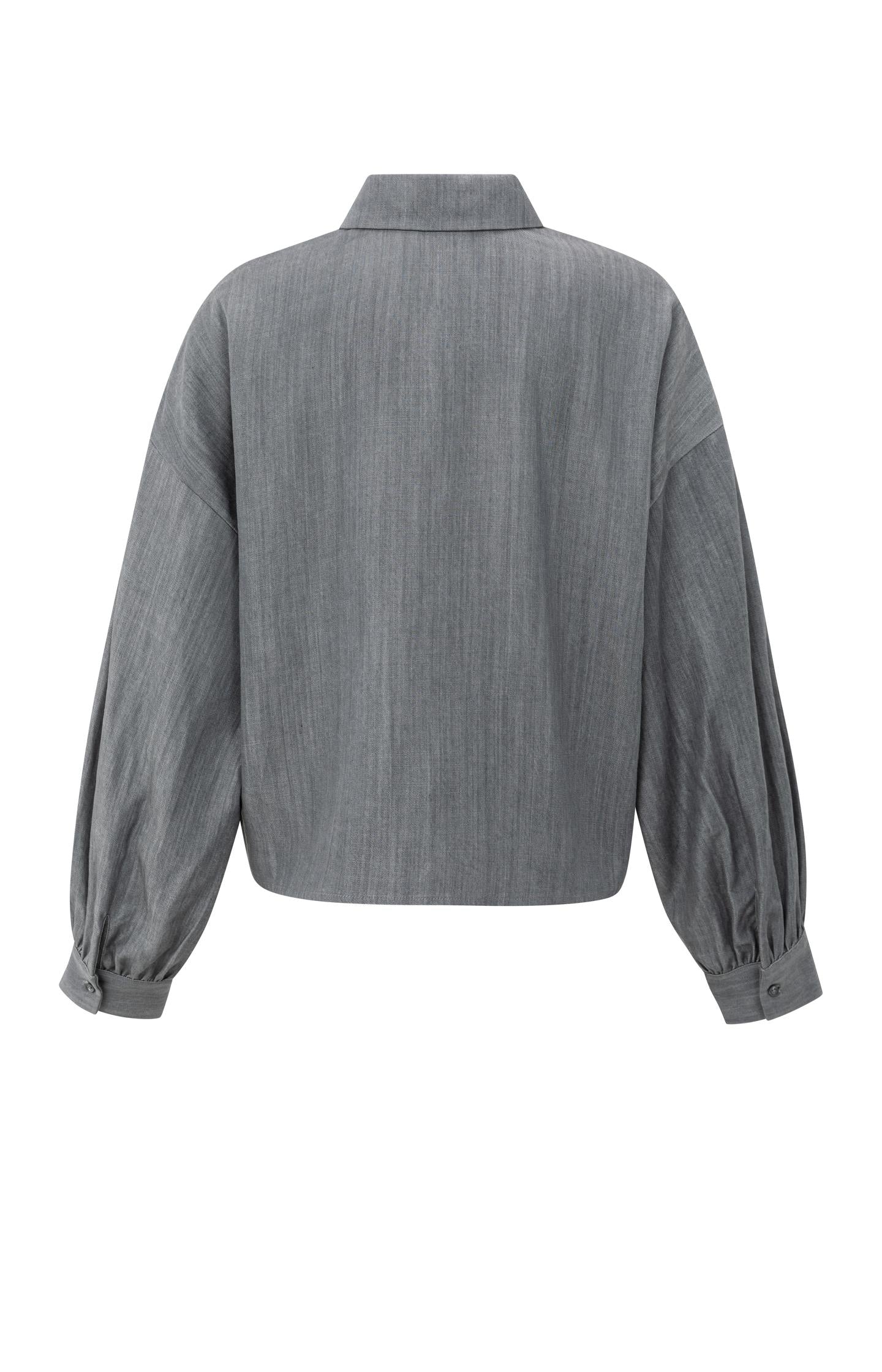 Blouse with long sleeves and chest pocket