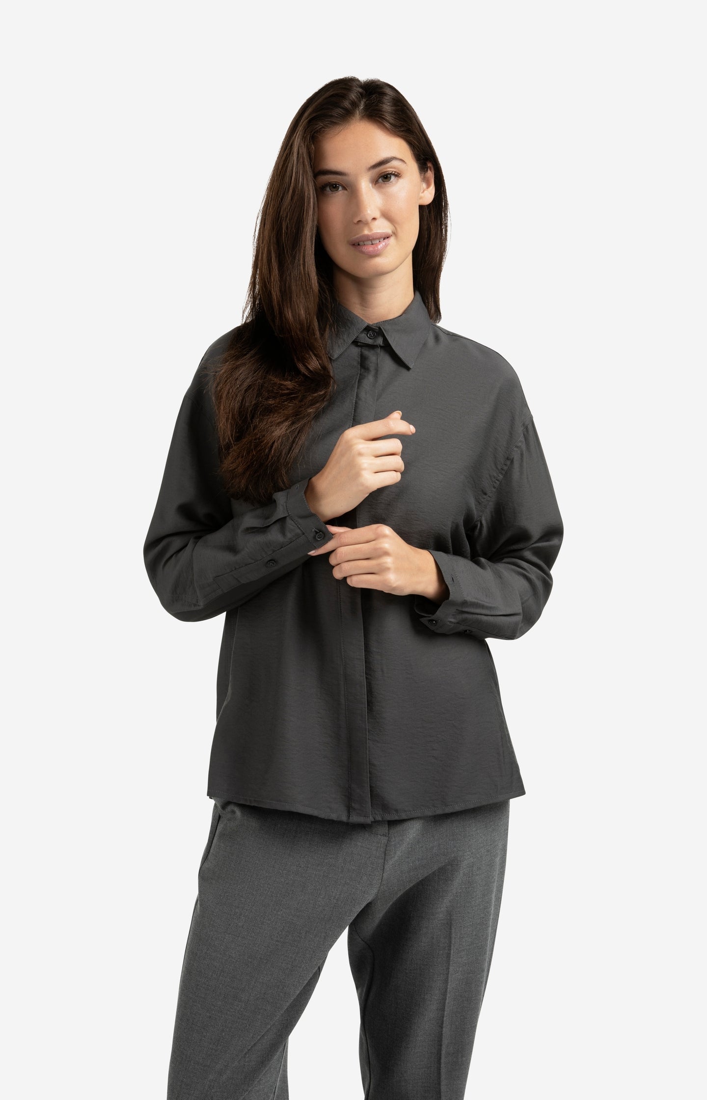 Blouse with removable collar and cuffs - Type: lookbook