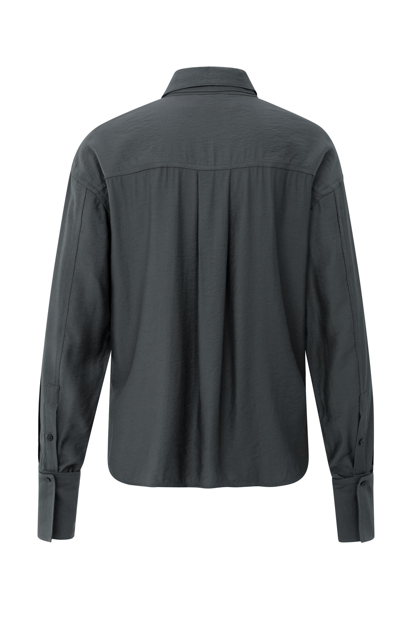 Blouse with removable collar and cuffs