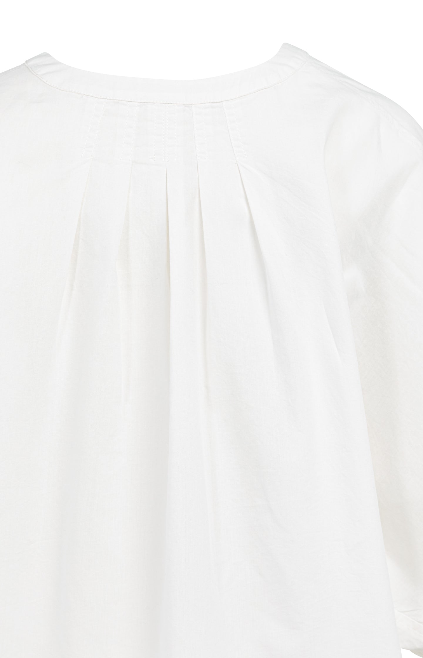 Blouse with short batwing sleeves and pleat details
