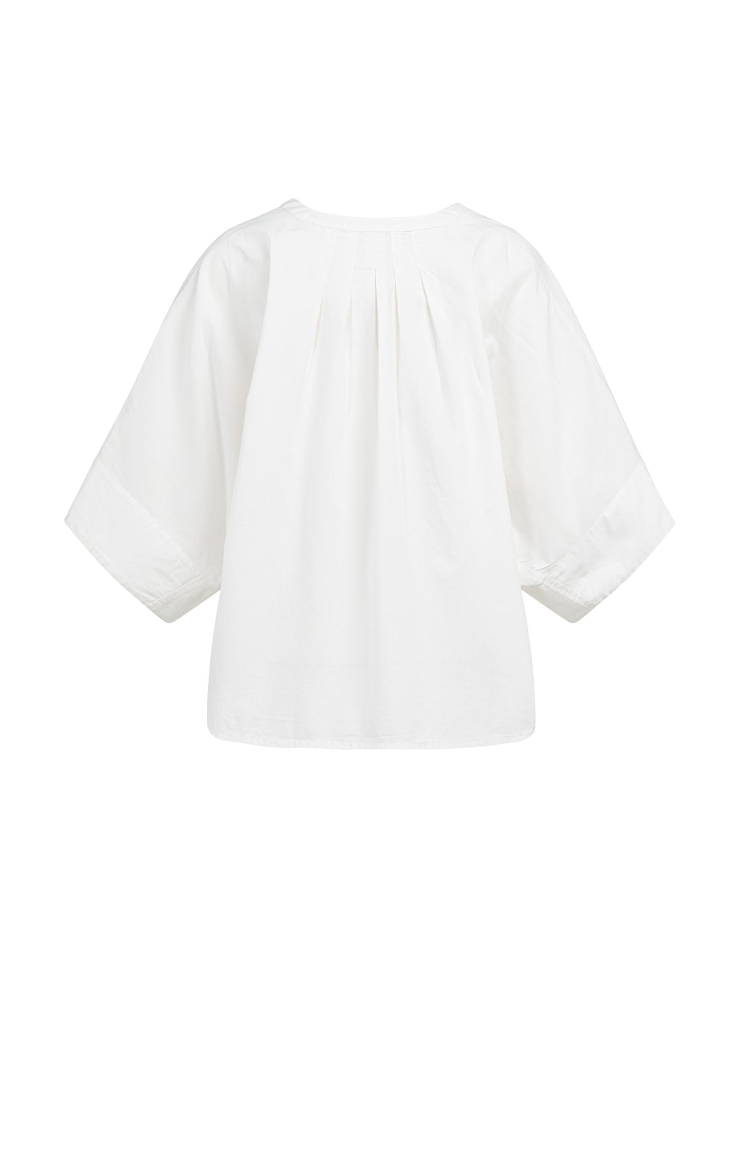 Blouse with short batwing sleeves and pleat details