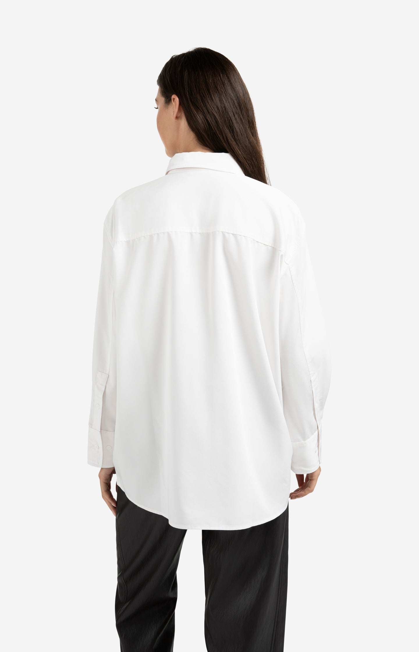 Blouse with tie and long sleeves