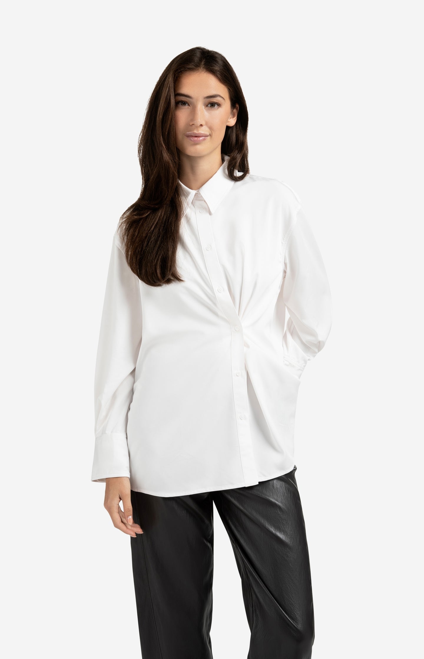 Blouse with tie and long sleeves
