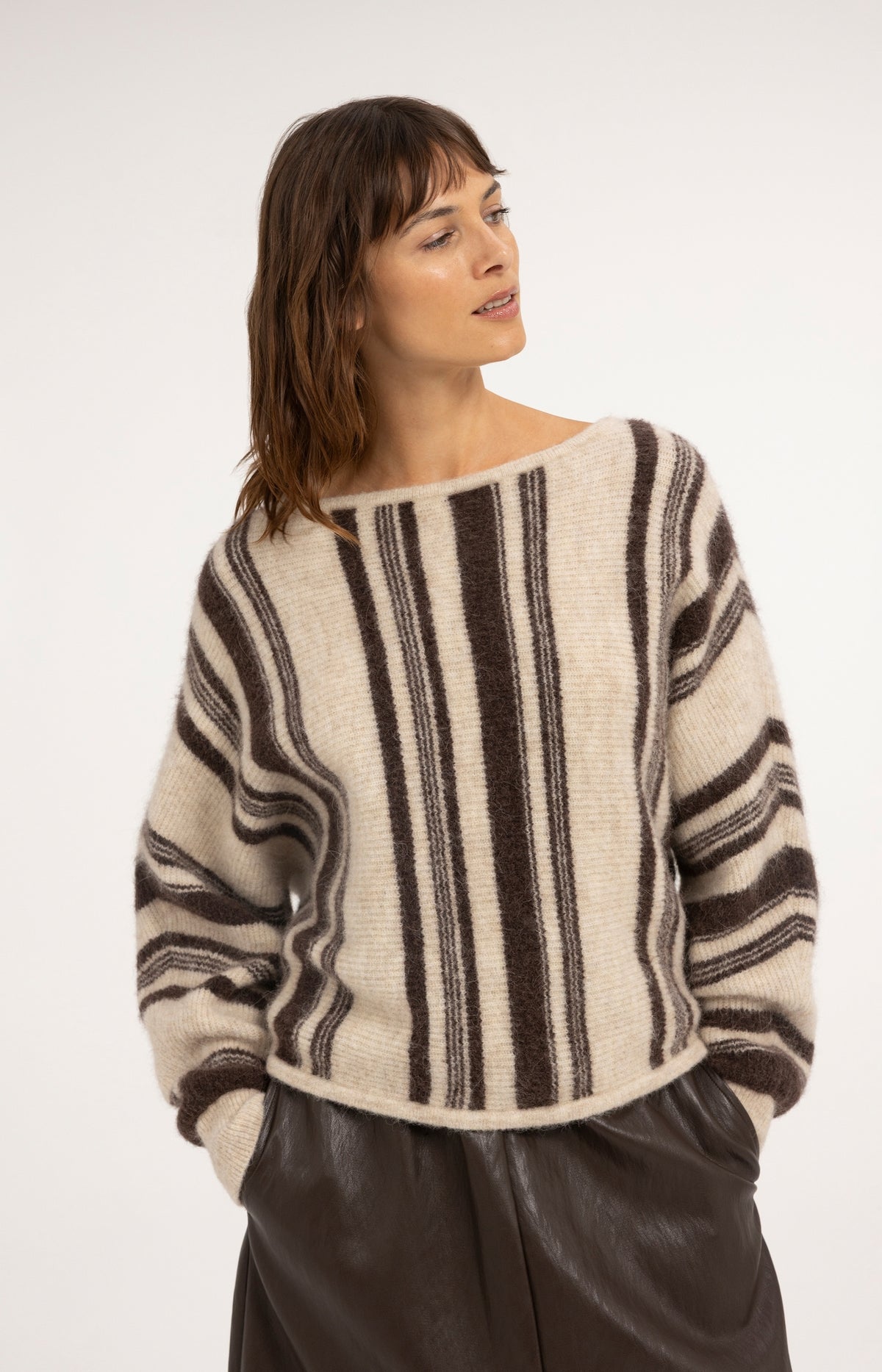Gebreide trui met boothals en streeppatroon - Light Beige Dessin