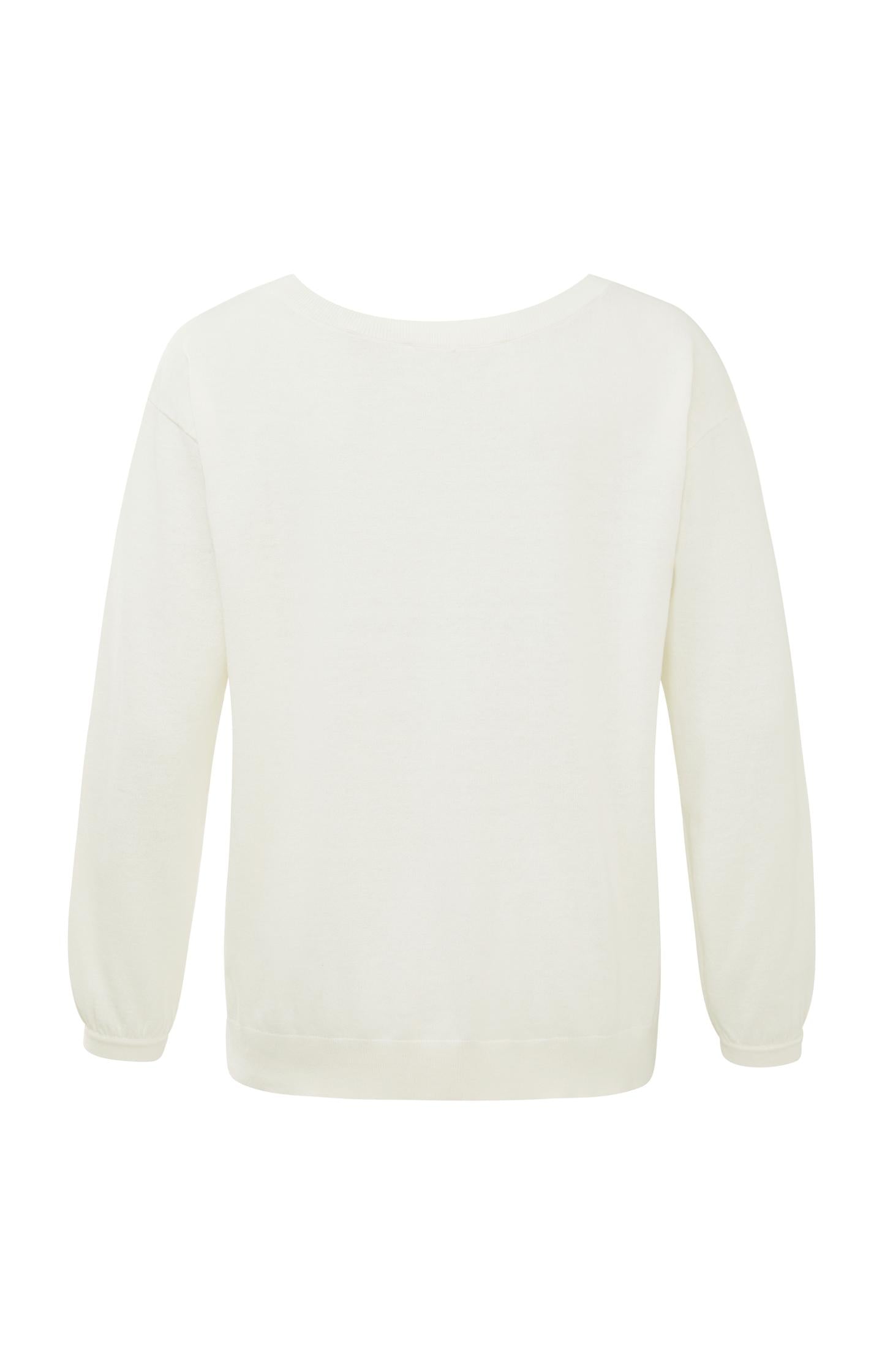 Boatneck sweater with long sleeves and dropped shoulders