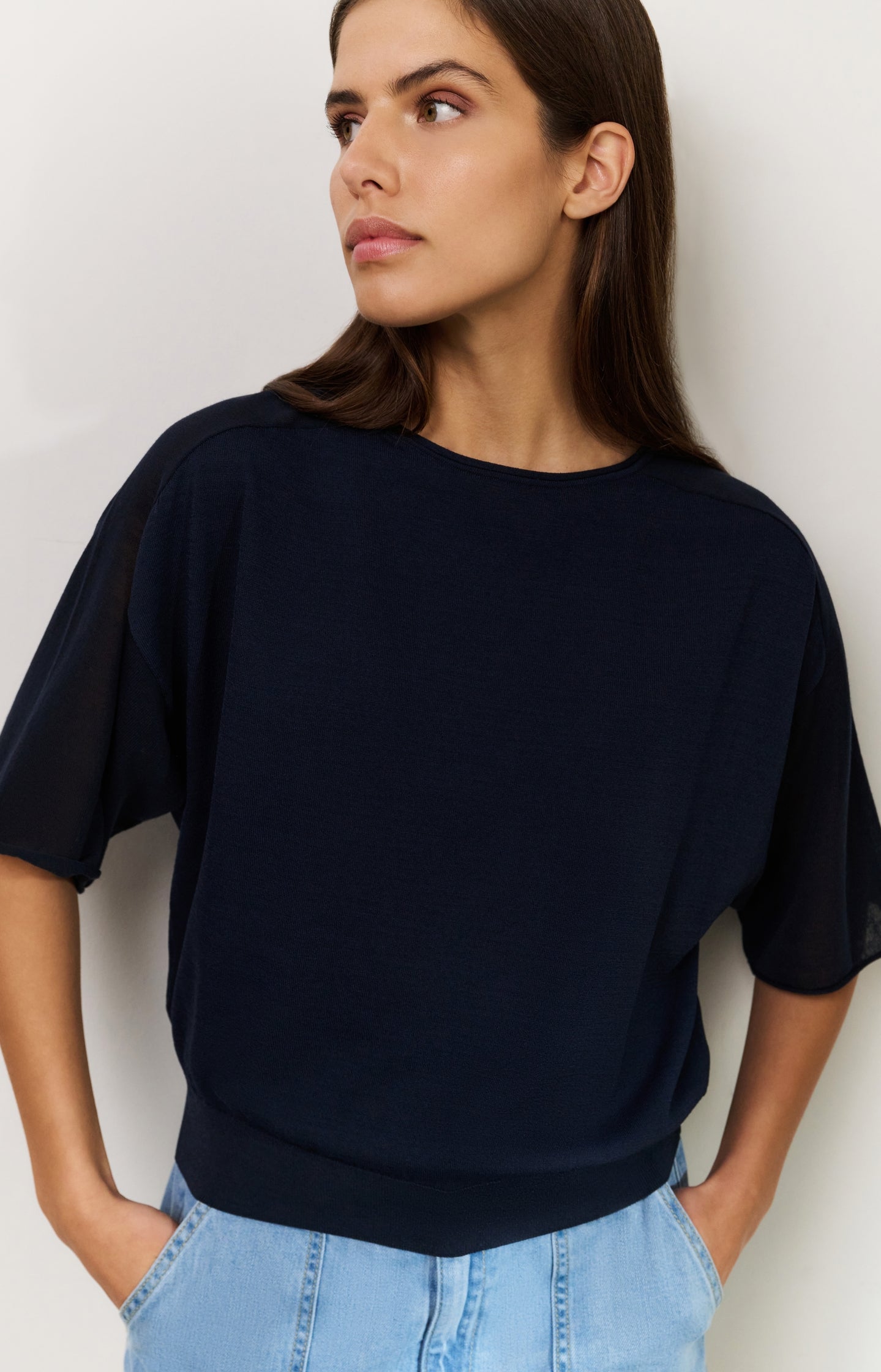 Boatneck sweater with transparence parts