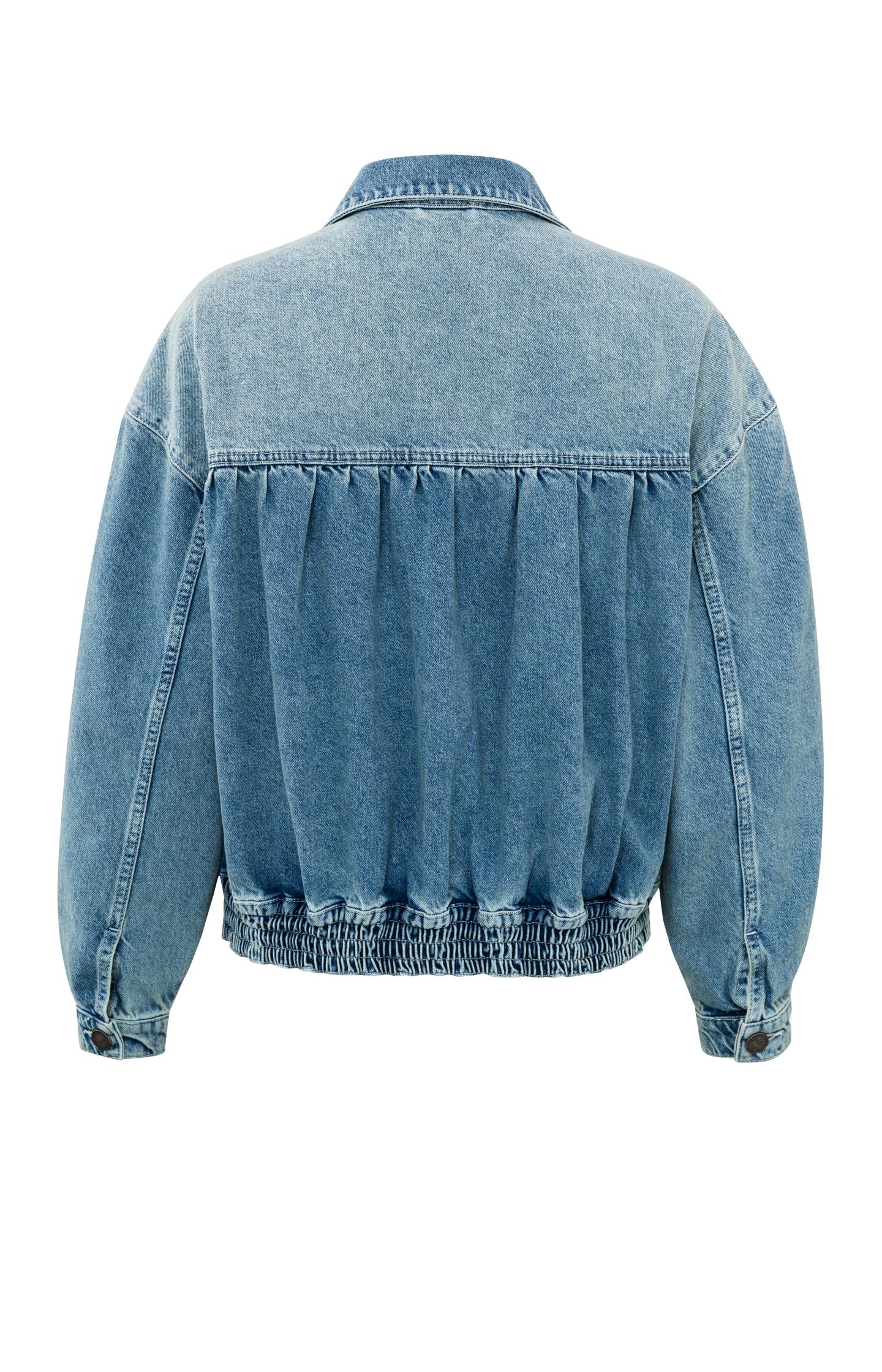 Bomber denim jacket with long sleeves, buttons and pockets