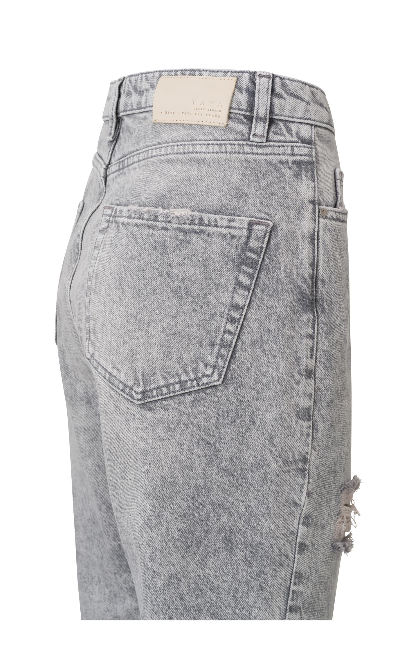 Boyfriend jeans with pockets and regular waist in cotton