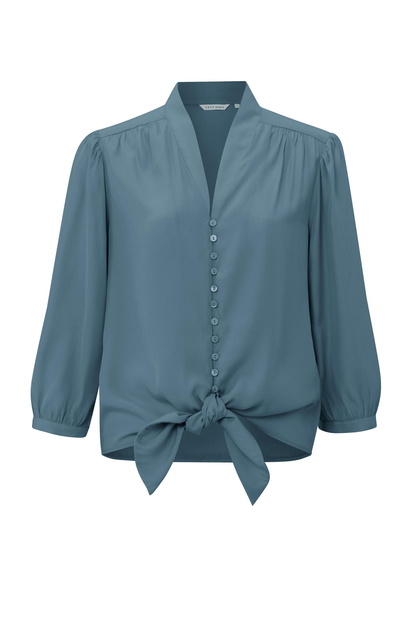 Button up blouse with V-neck, 7/8 balloon sleeves and pleats - Type: product