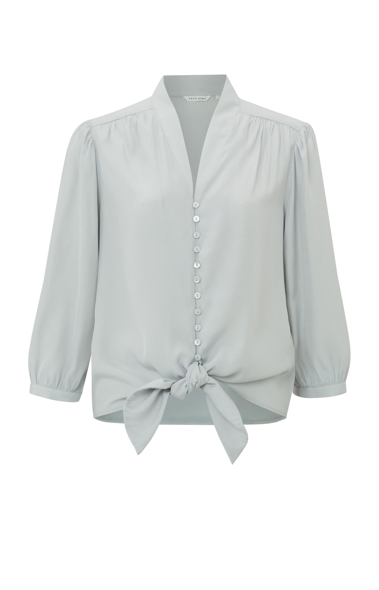 Button up blouse with V-neck, 7/8 balloon sleeves and pleats - Type: product