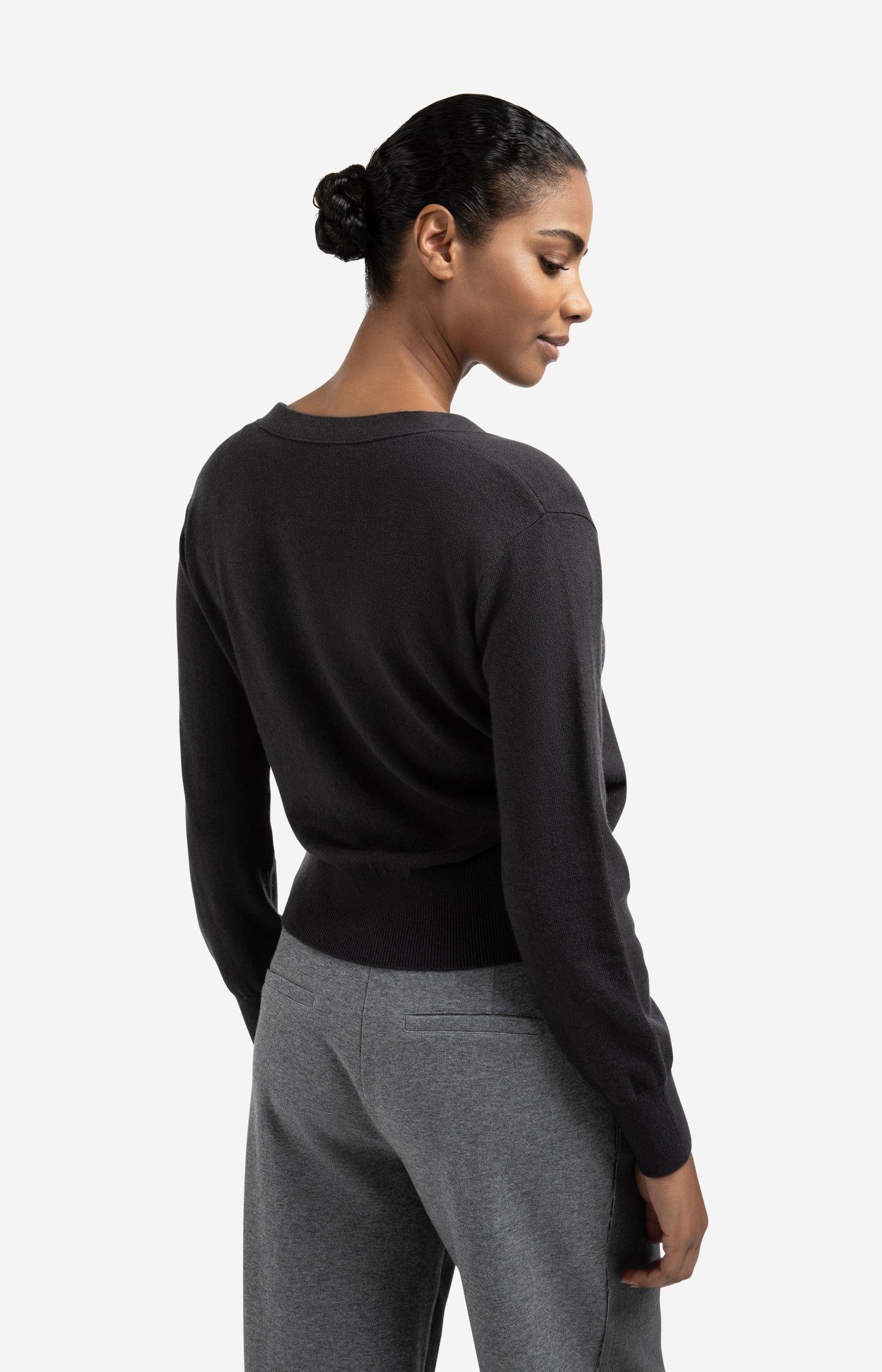 Cardigan with V-neck and tie waist - Type: lookbook