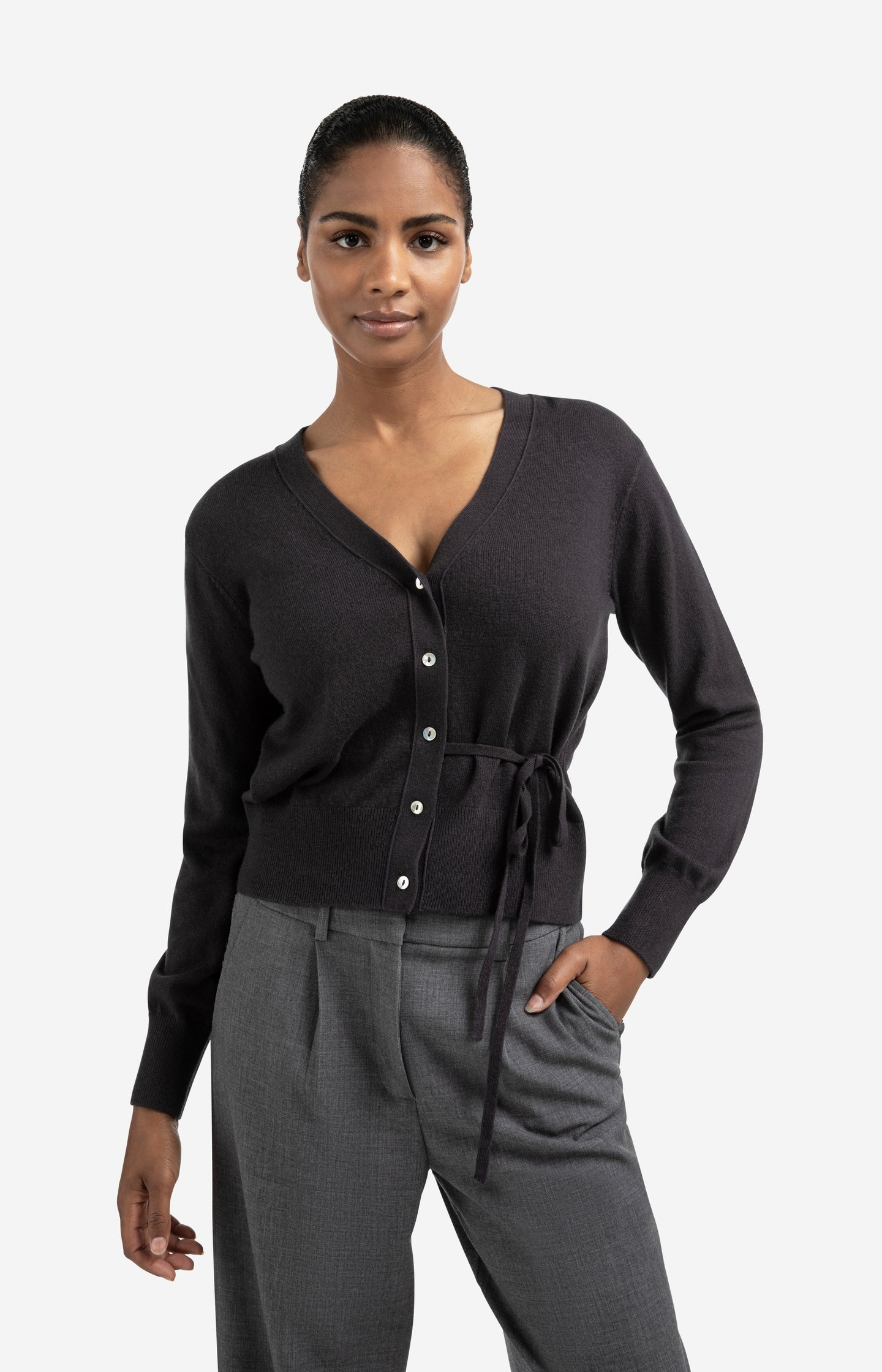 Cardigan with V-neck and tie waist