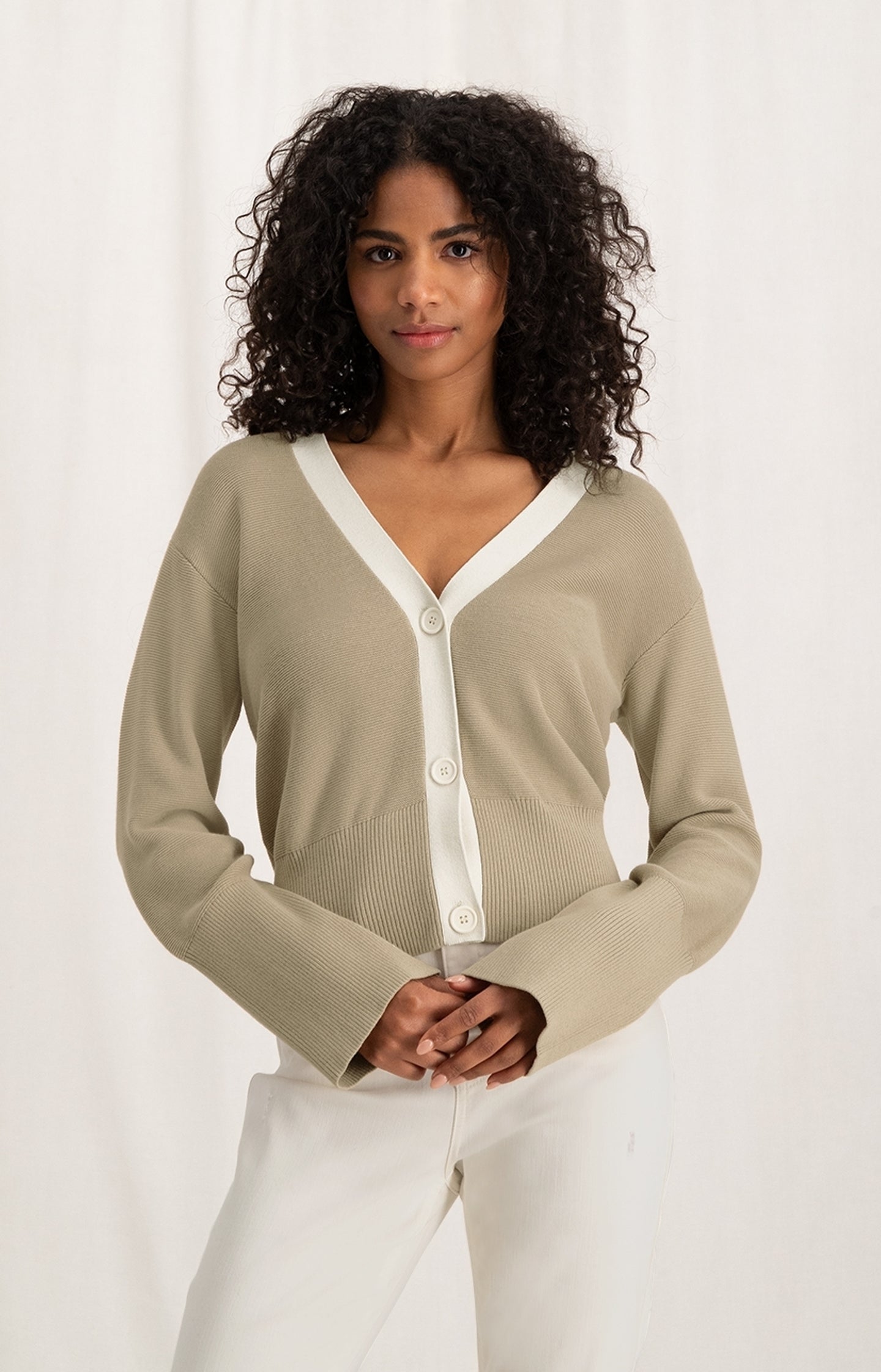 Cardigan with V-neck,buttons and long wide sleeves