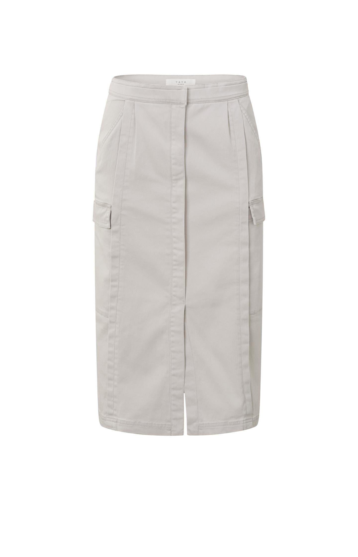 Cargo midi skirt with slit, pockets, pleated details and zip - Type: product